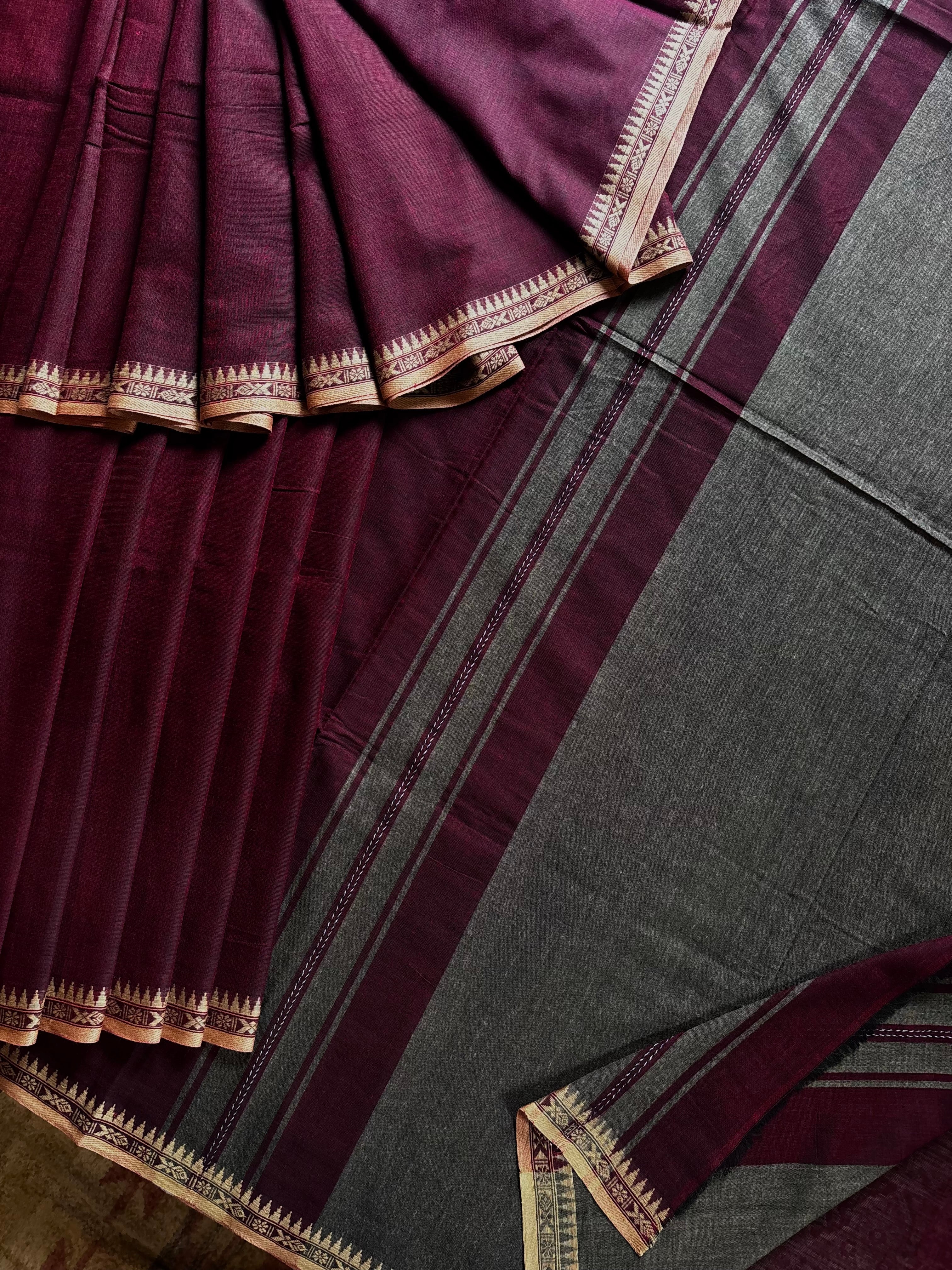 Handwoven Maroon Colour Cotton Dhonekhali Saree