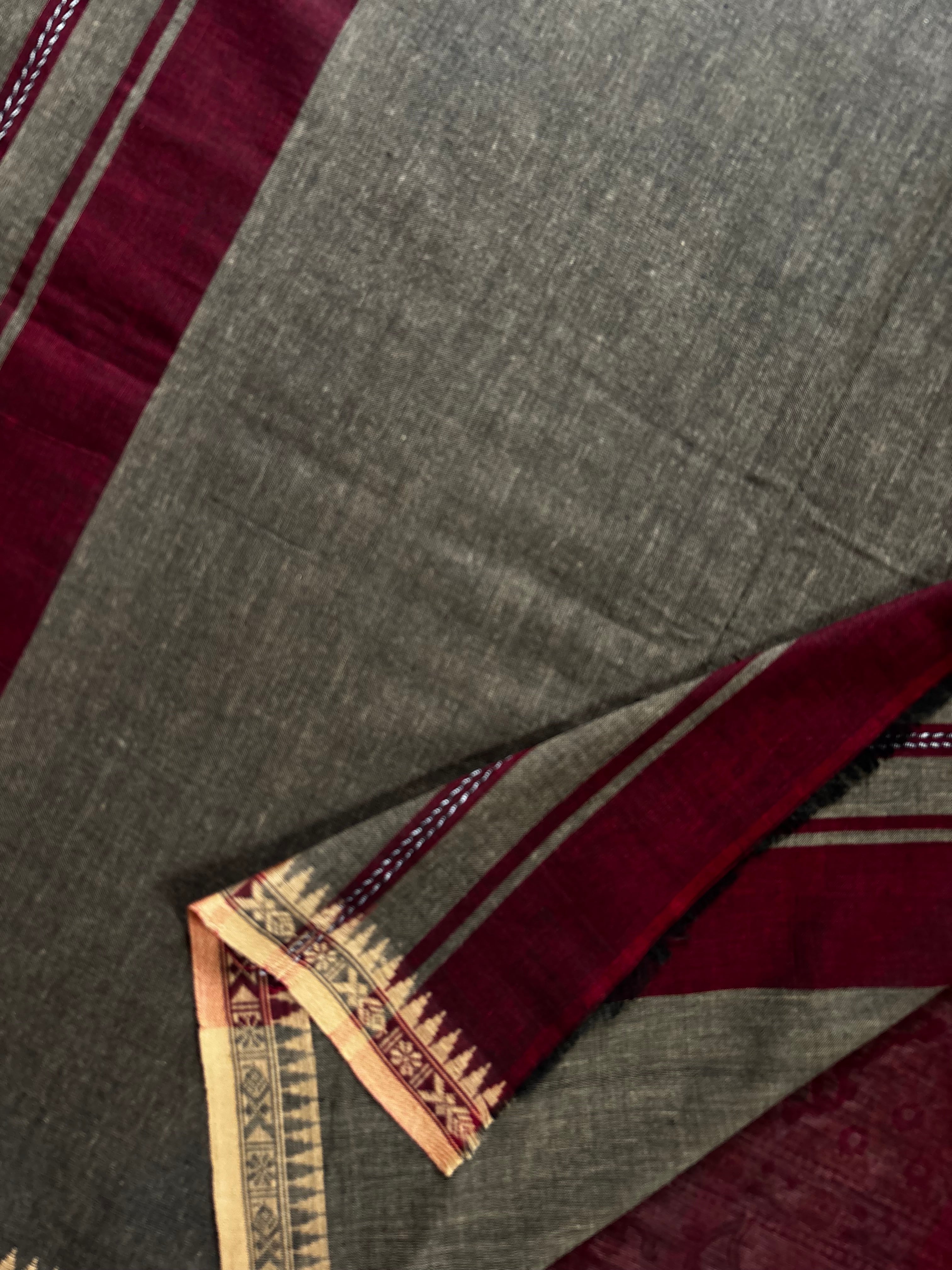 Handwoven Maroon Colour Cotton Dhonekhali Saree