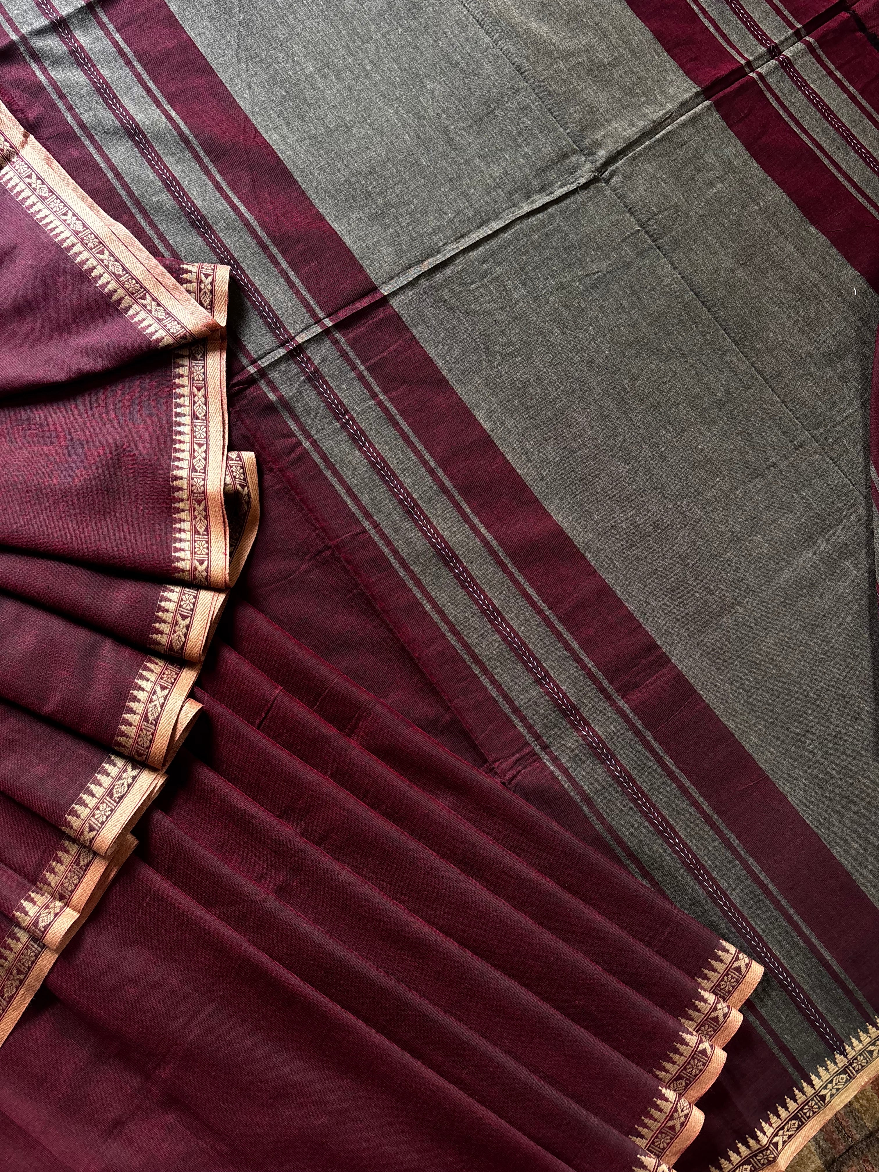Handwoven Maroon Colour Cotton Dhonekhali Saree