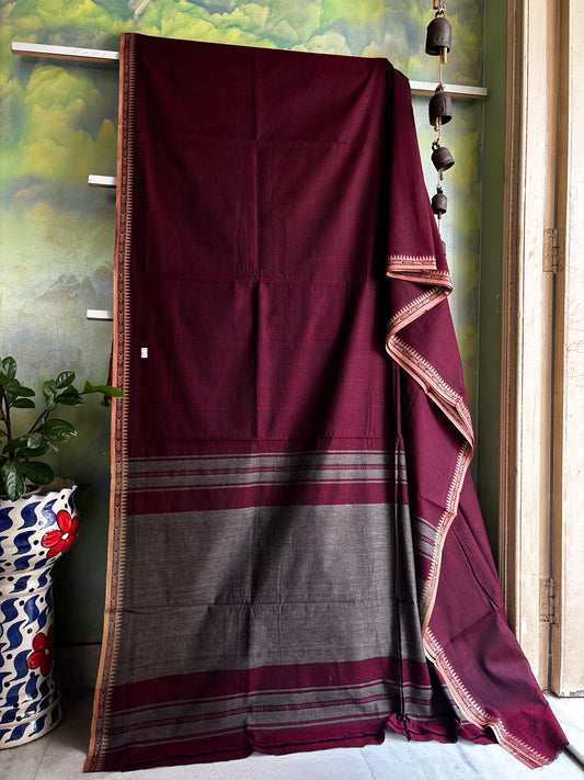 Handwoven Maroon Colour Cotton Dhonekhali Saree
