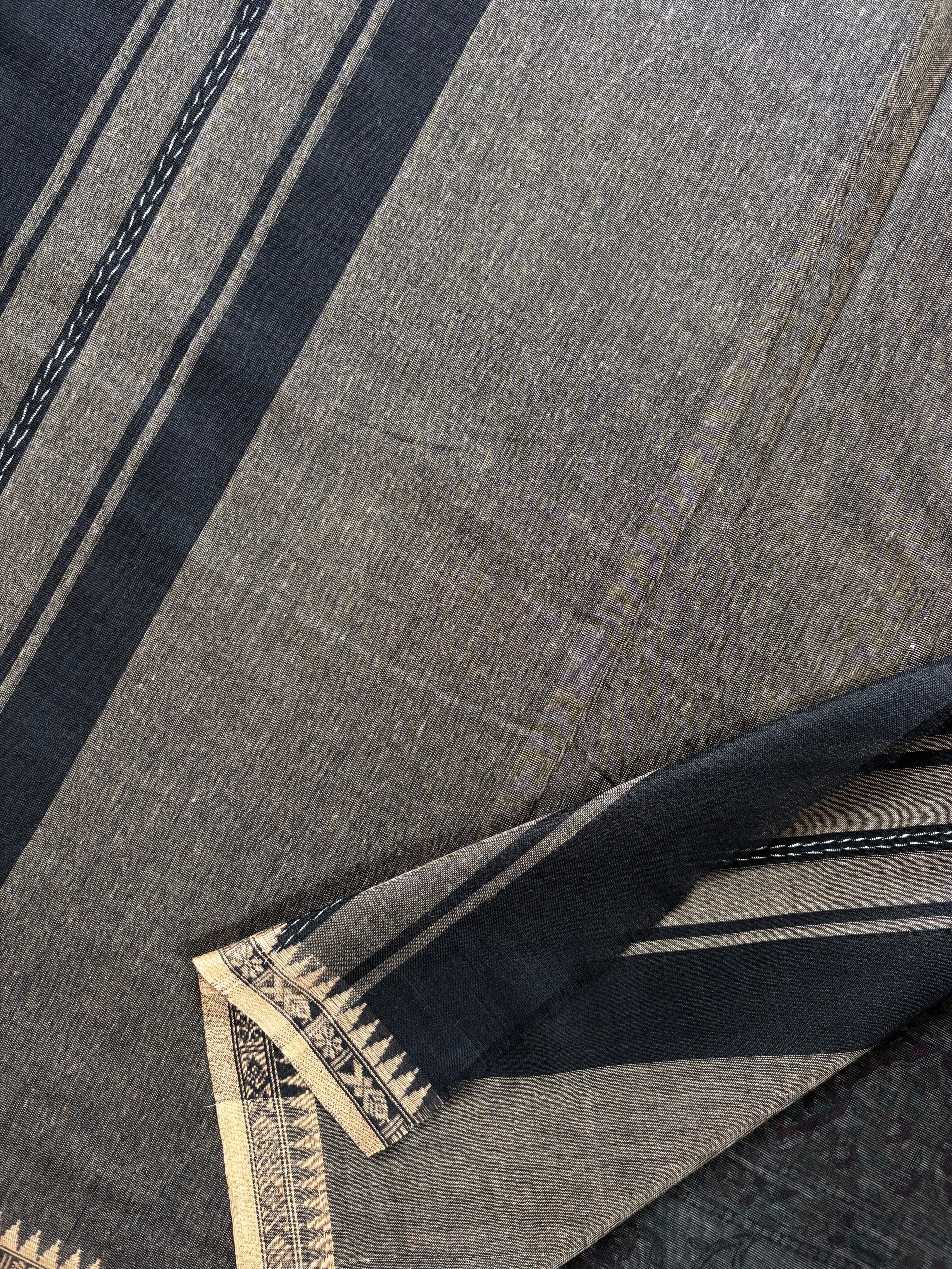 Handwoven Black Colour Cotton Dhonekhali Saree