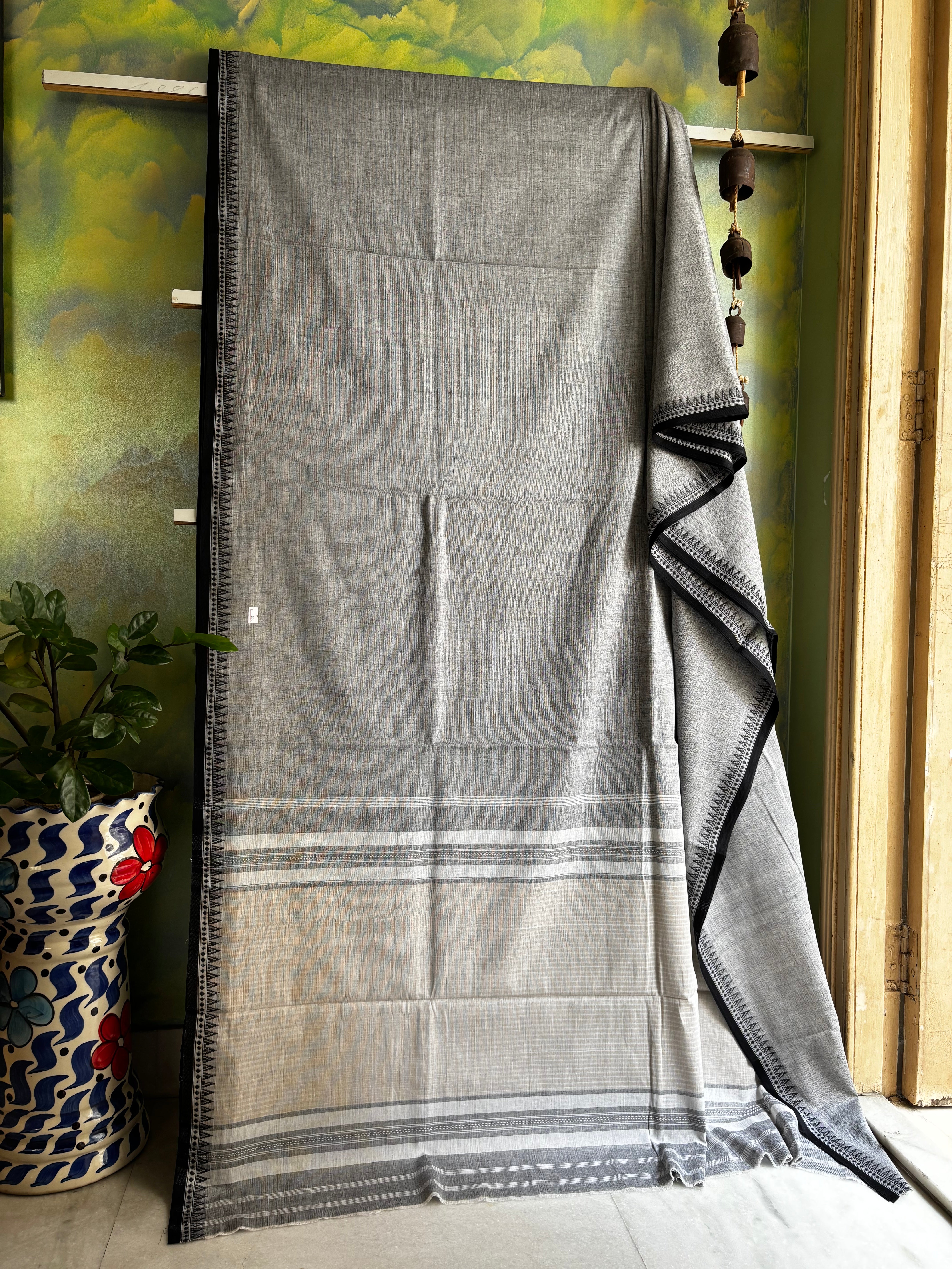 Handwoven Grey Colour Cotton Dhonekhali Saree