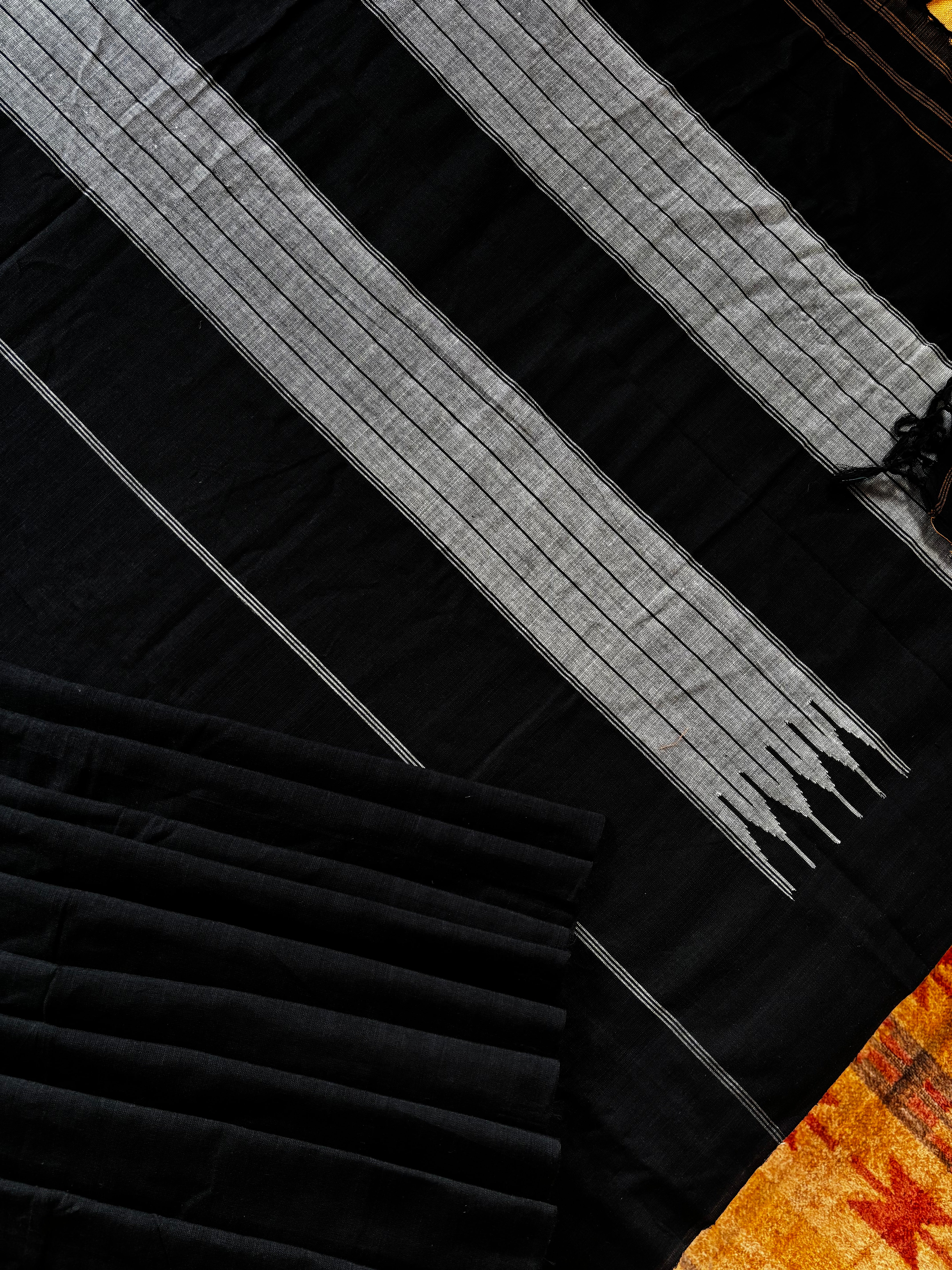 Handwoven Black Cotton Ilkal Saree