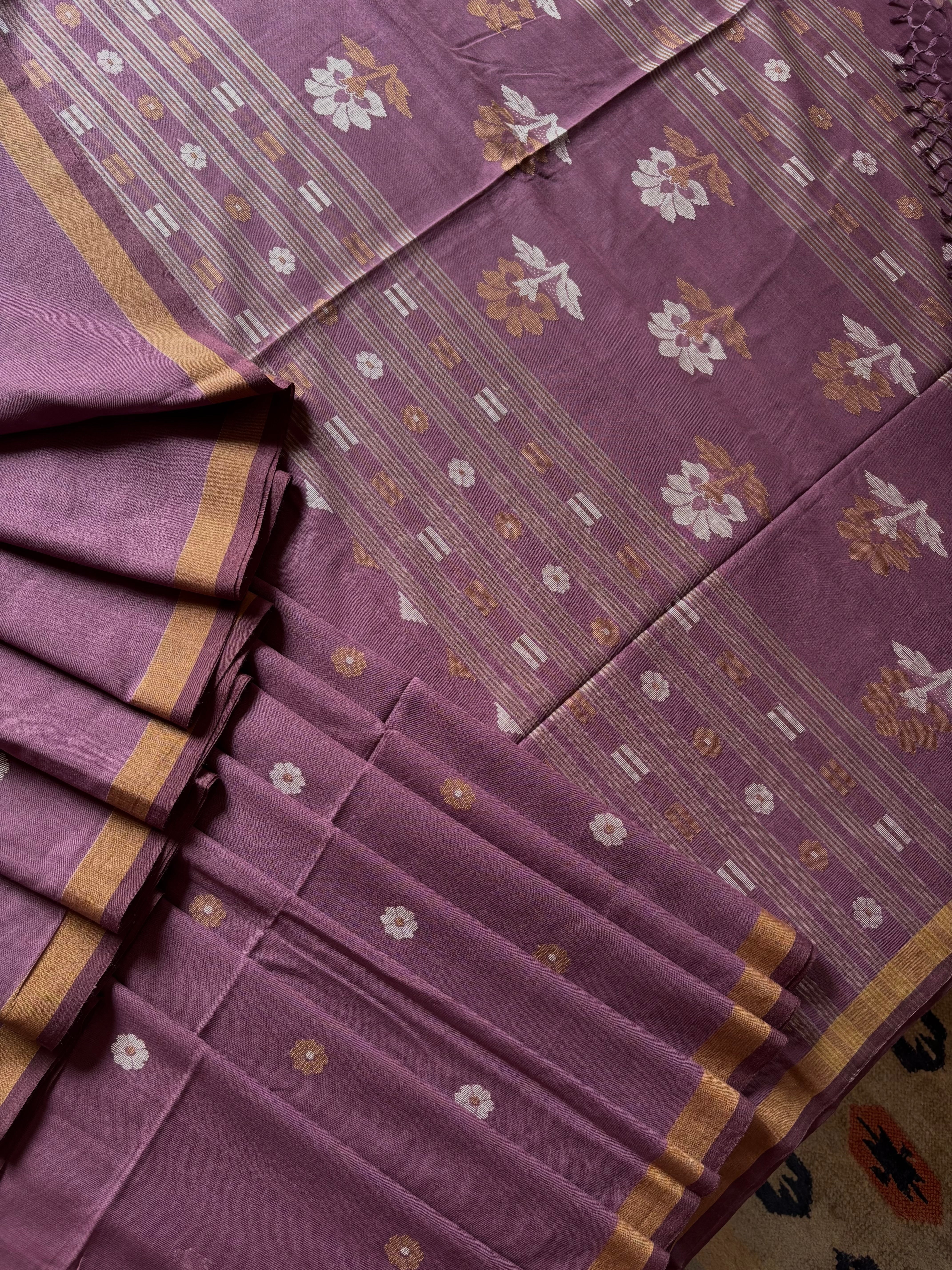 Handwoven Violet Colour Cotton Jamdani Saree