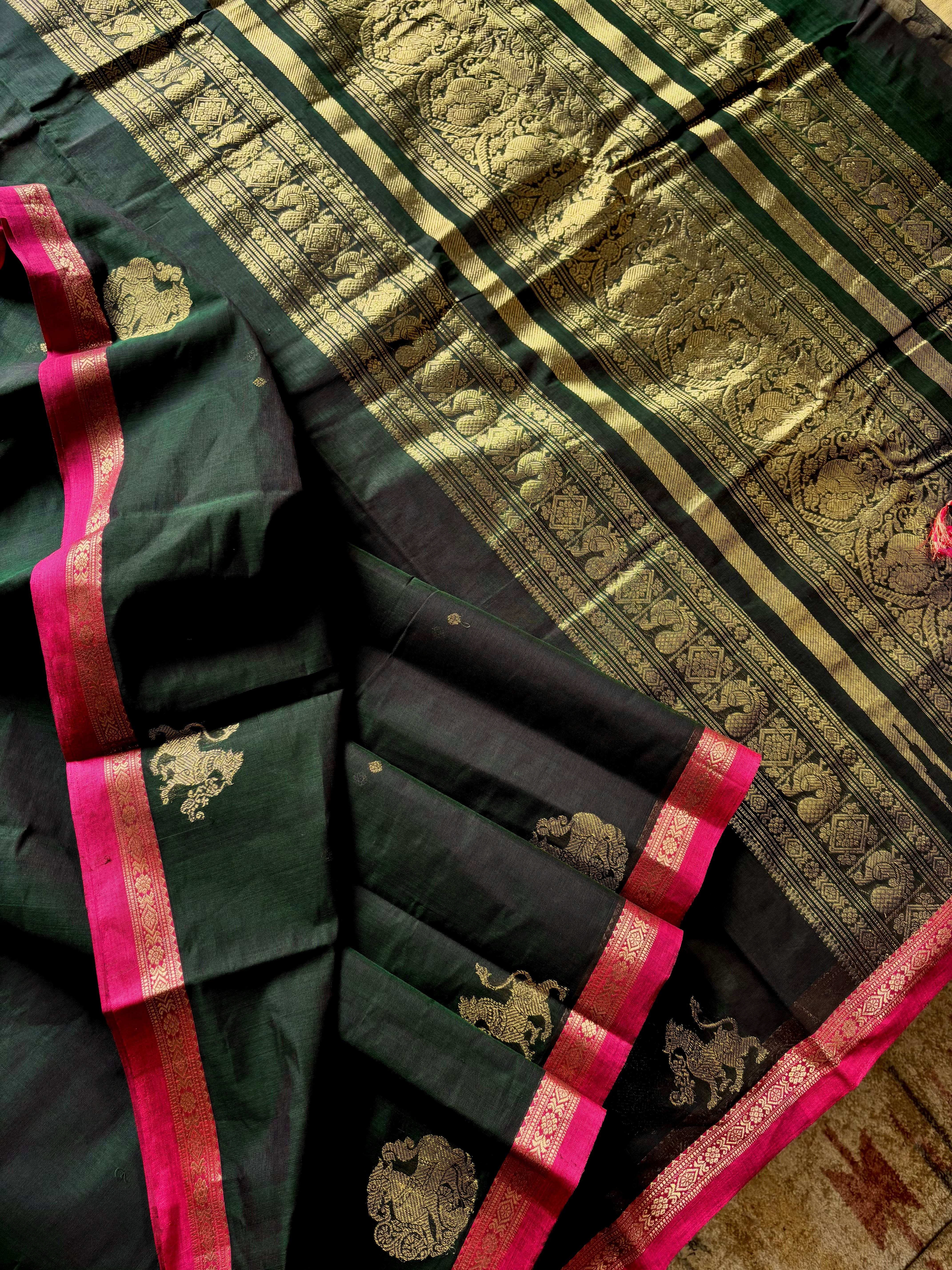 Handwoven Dual Toned Green Kanchi Cotton Saree