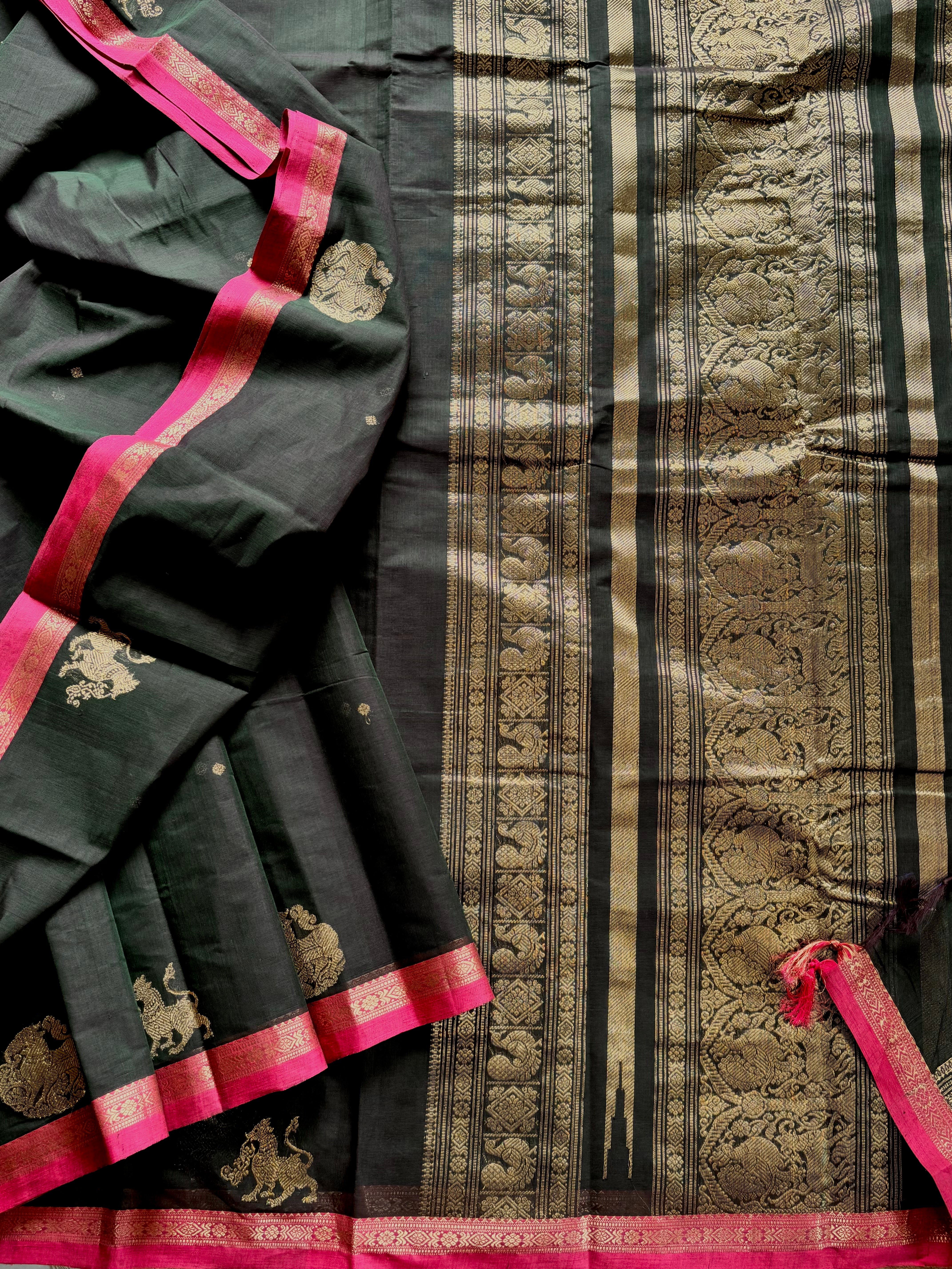 Handwoven Dual Toned Green Kanchi Cotton Saree