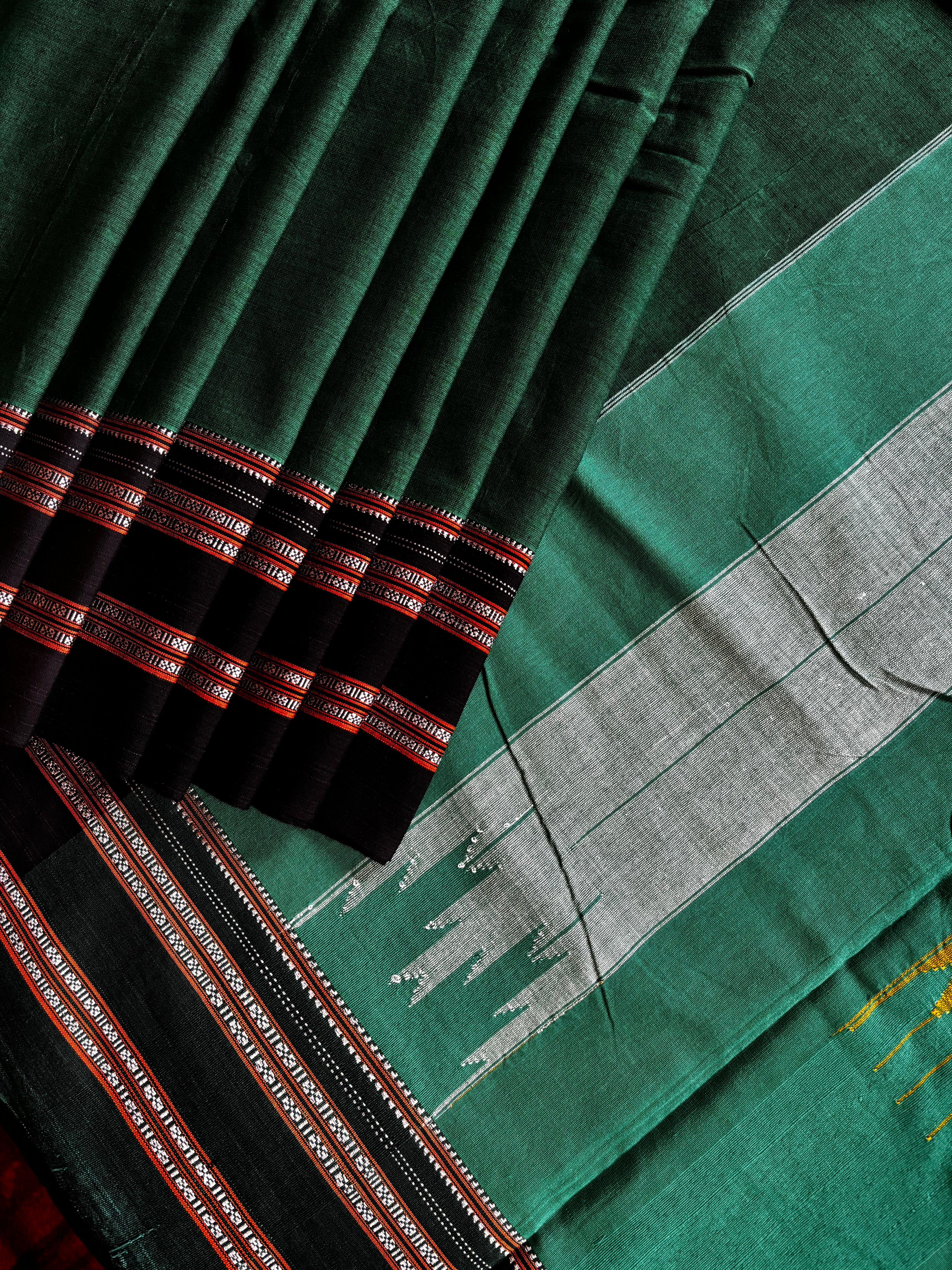 Handwoven Emerald Green Cotton Saree