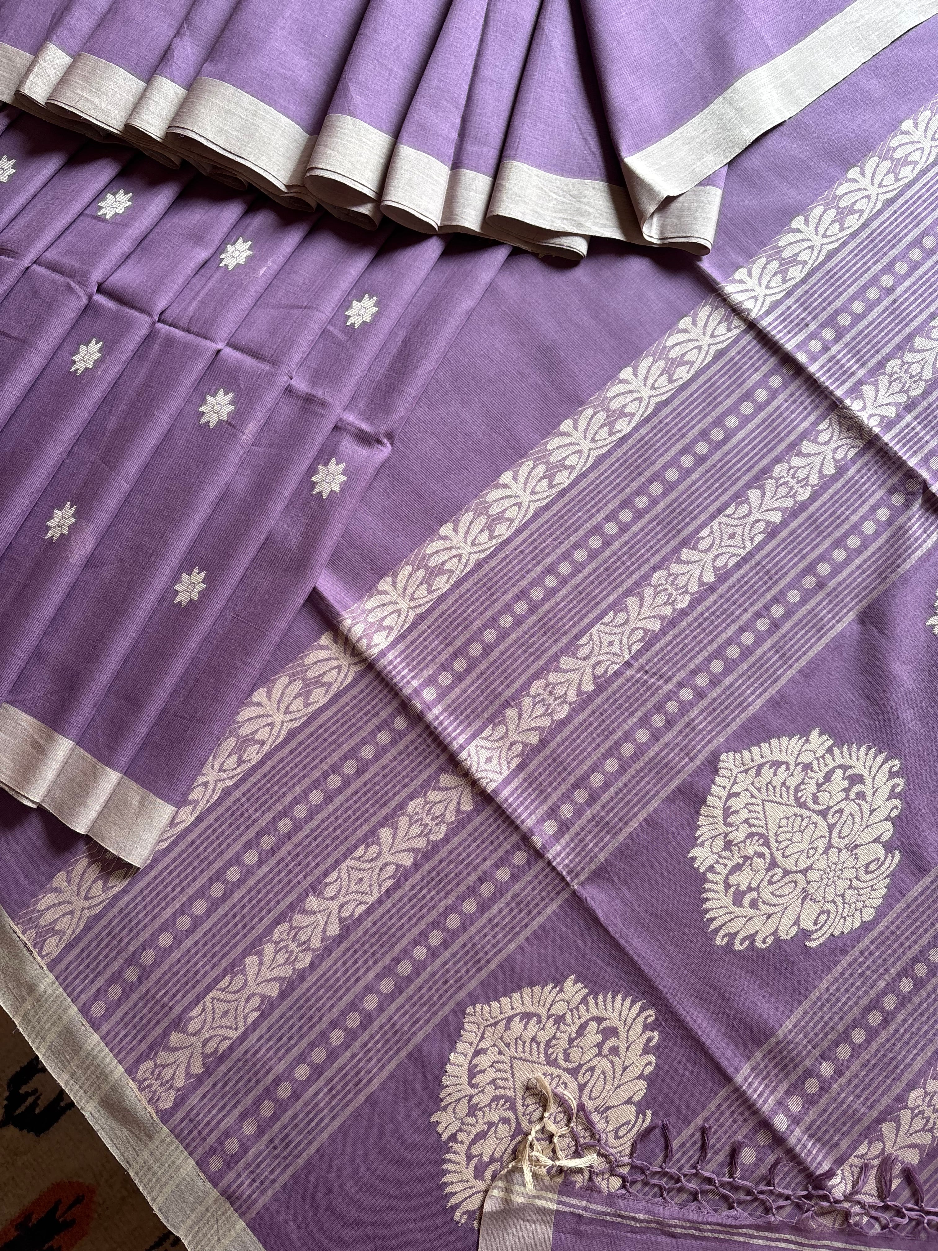 Handwoven Lavender Colour Cotton Jamdani Saree