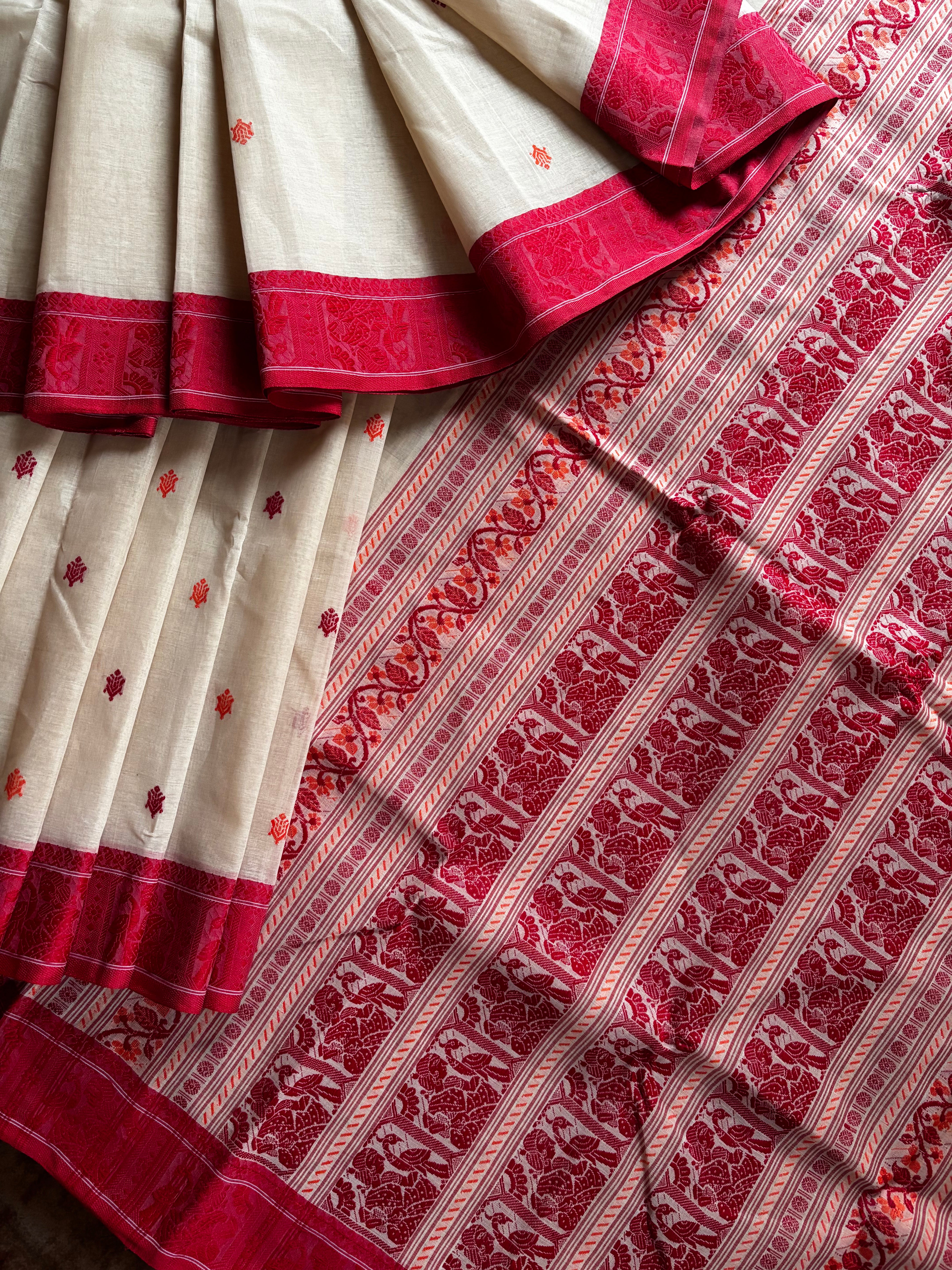 Handwoven Light Beige Colour Cotton Baluchari Saree