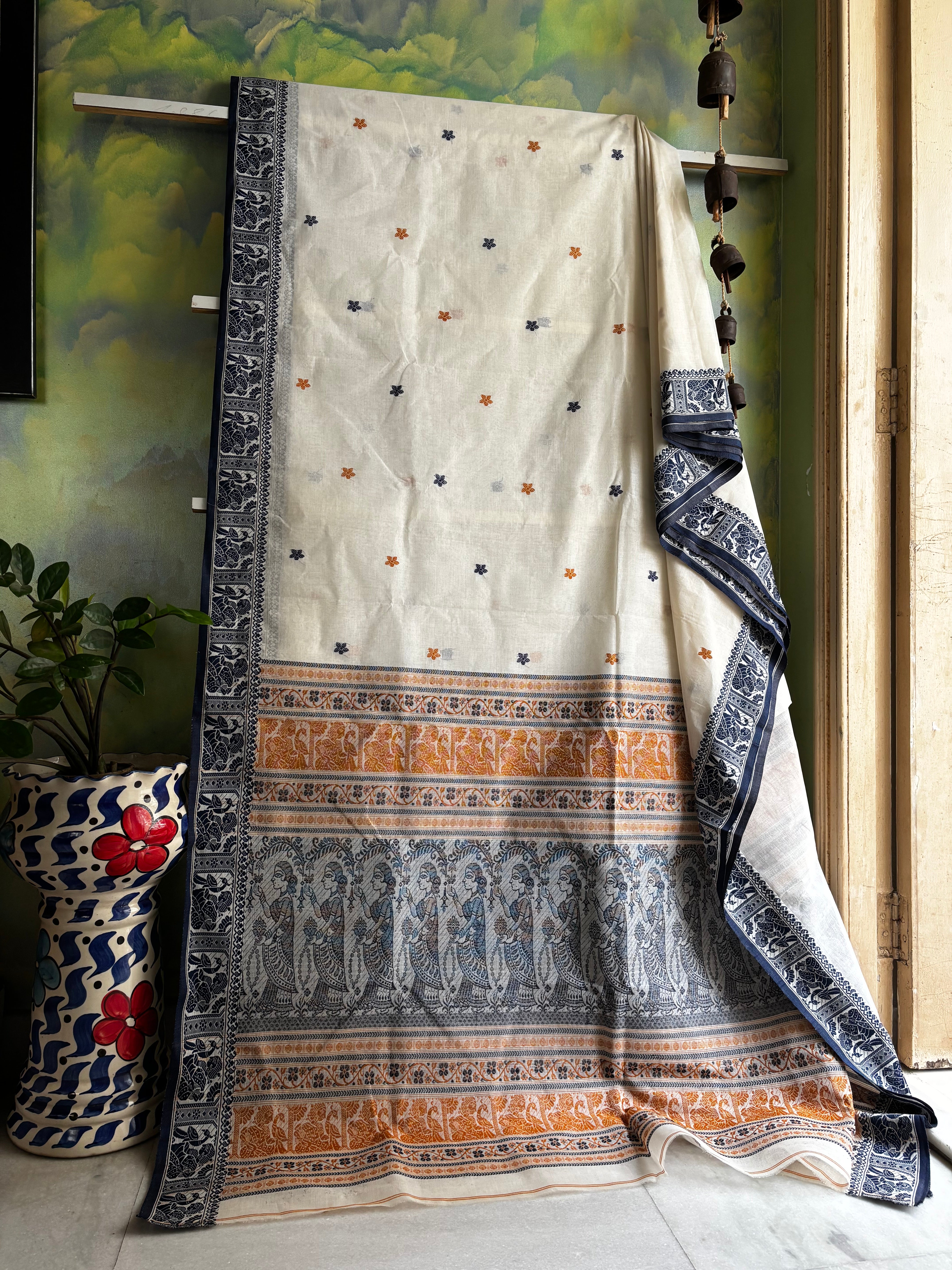 Handwoven Offwhite Colour Cotton Baluchari Saree
