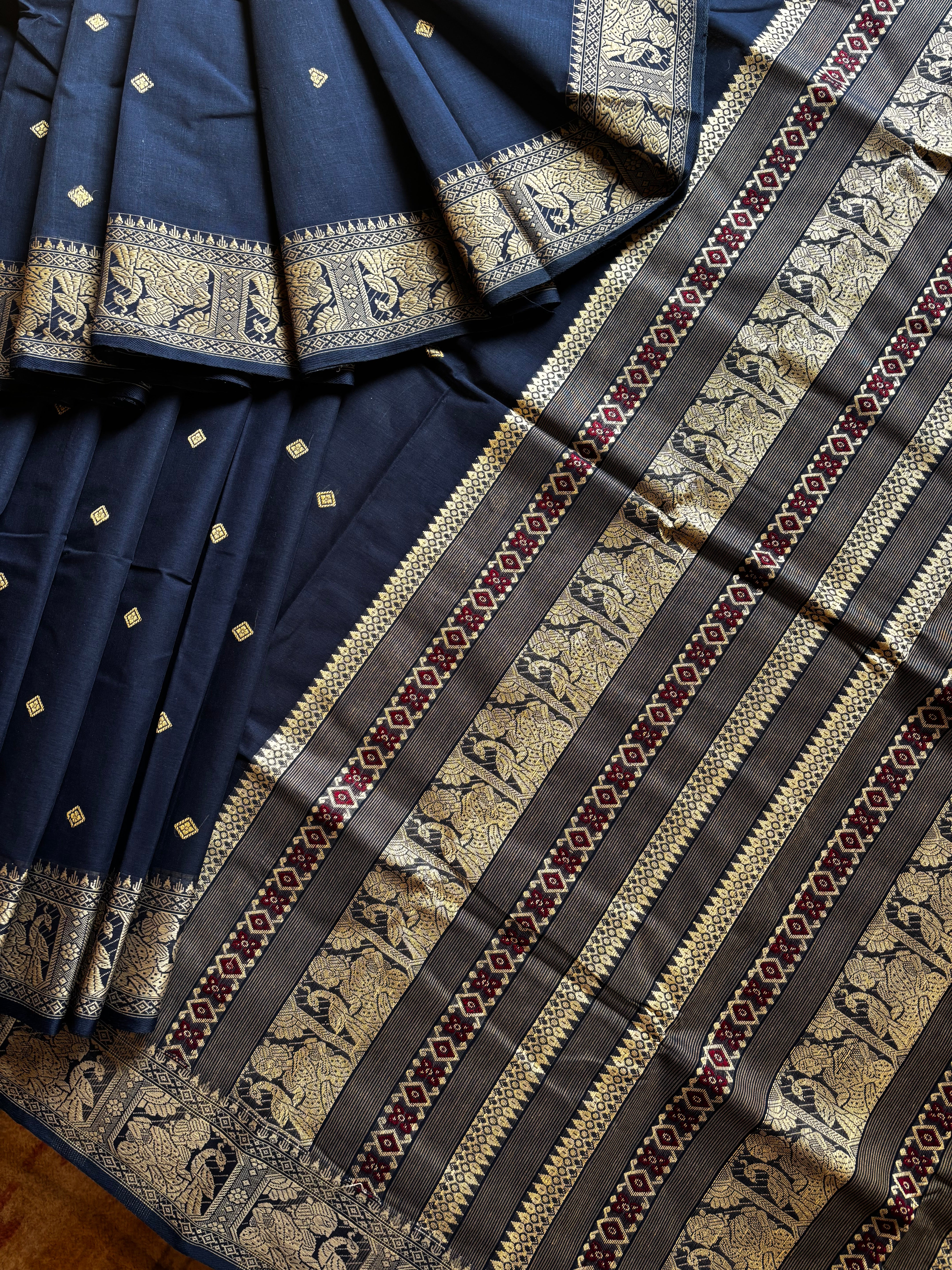 Handwoven Navy Beige Cotton Baluchari Saree