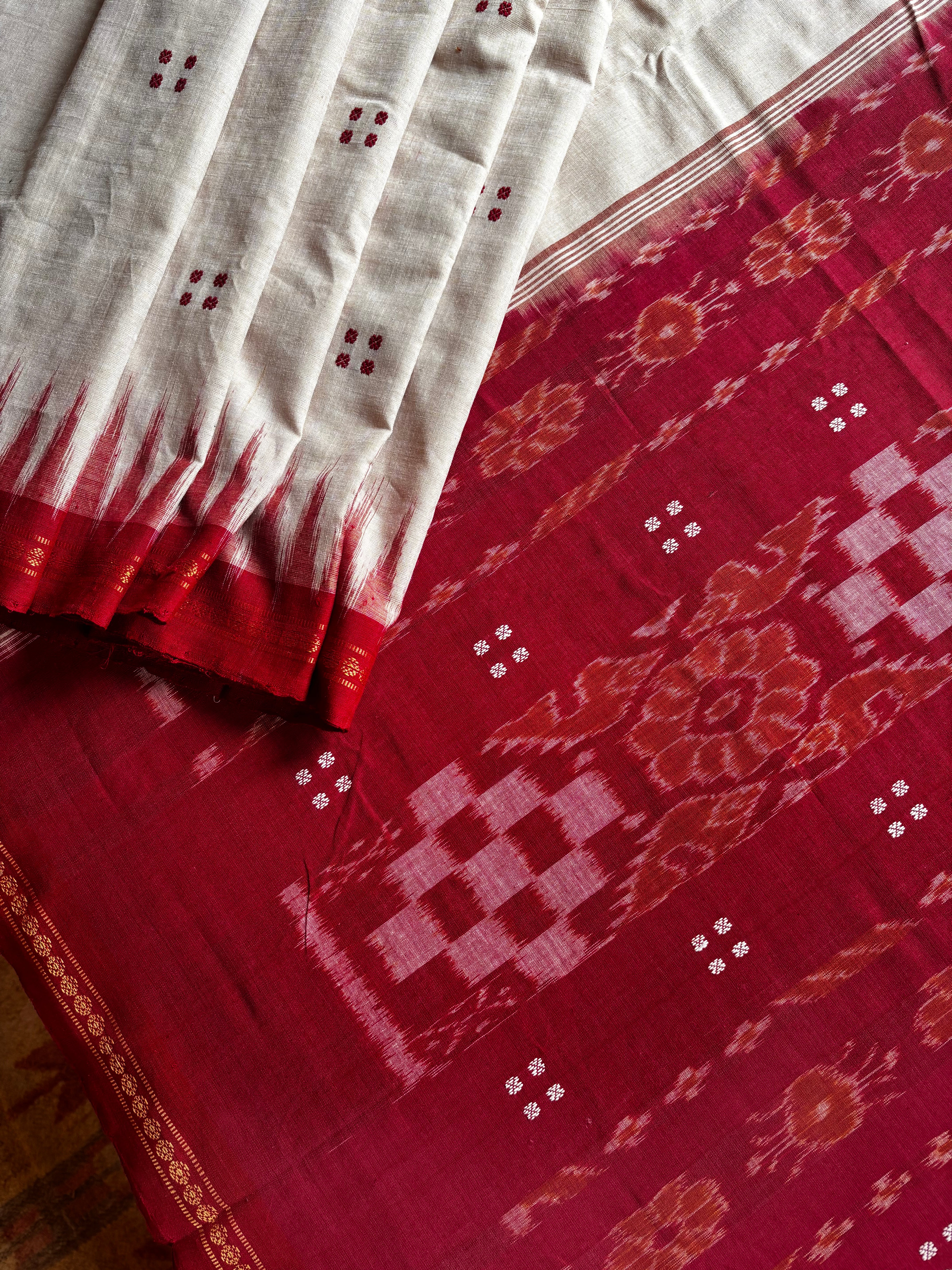 Handwoven Offwhite Temple Border Odisha Cotton Ikkat