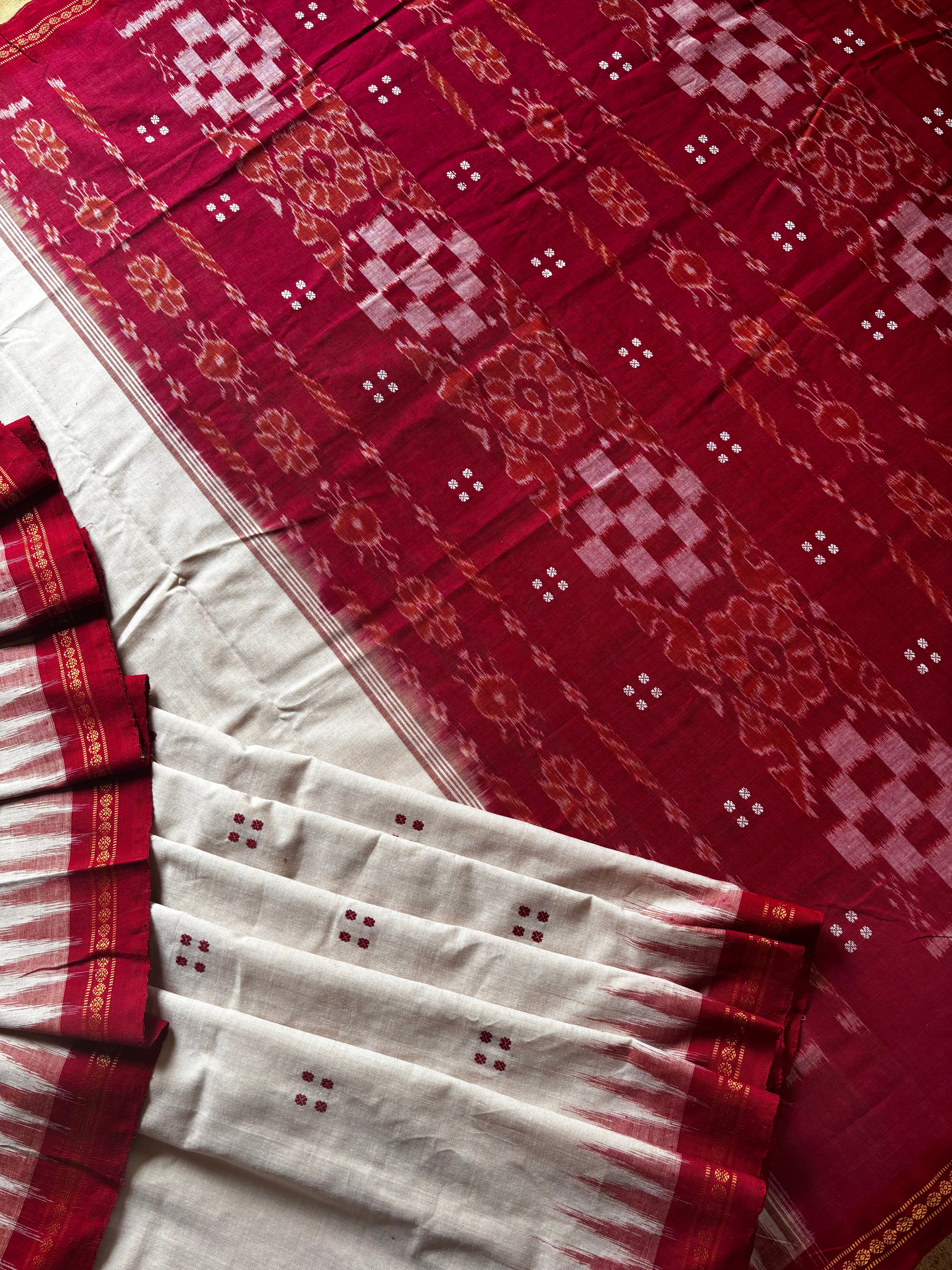 Handwoven Offwhite Temple Border Odisha Cotton Ikkat