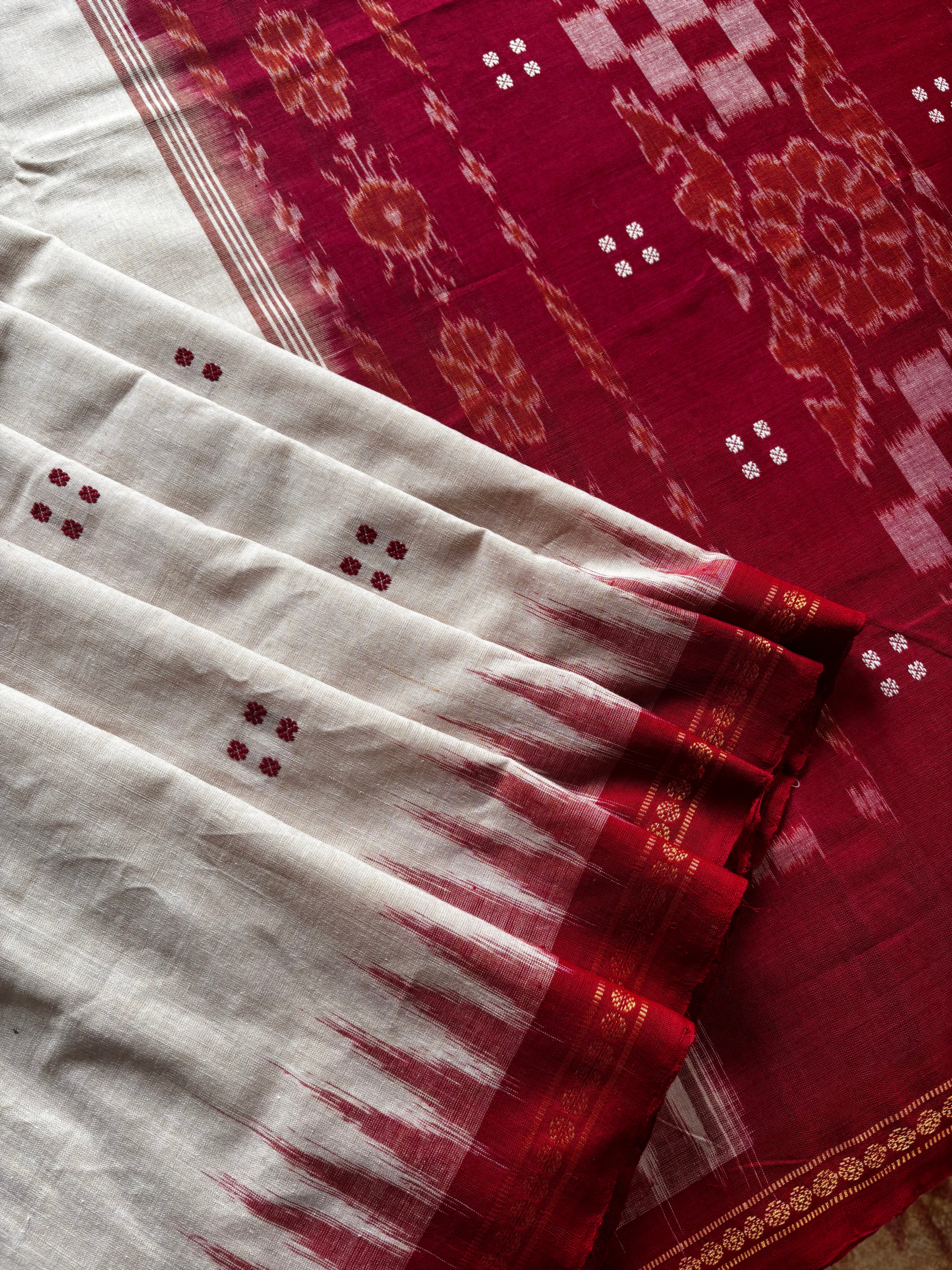 Handwoven Offwhite Temple Border Odisha Cotton Ikkat
