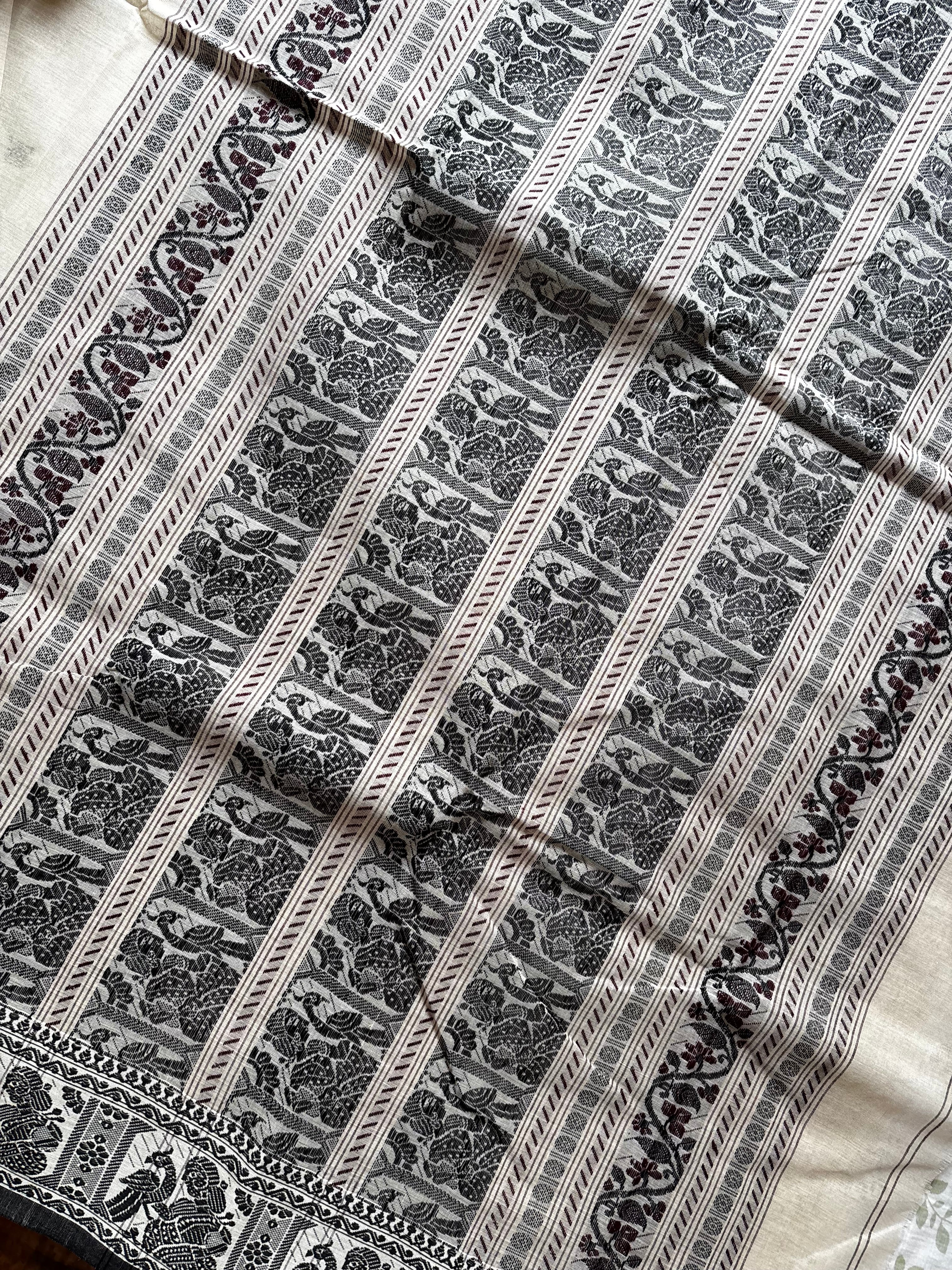 Handwoven Light Beige Toned Cotton Baluchari Saree