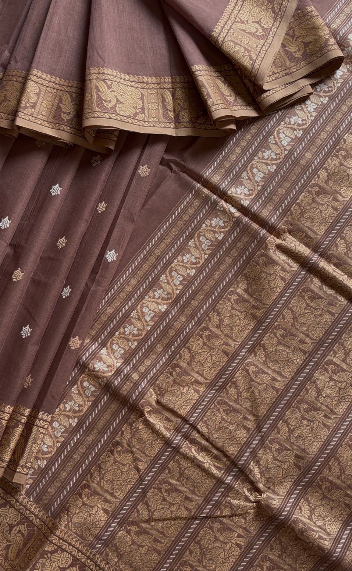 Handwoven Light Brown Colour Cotton Baluchari Saree