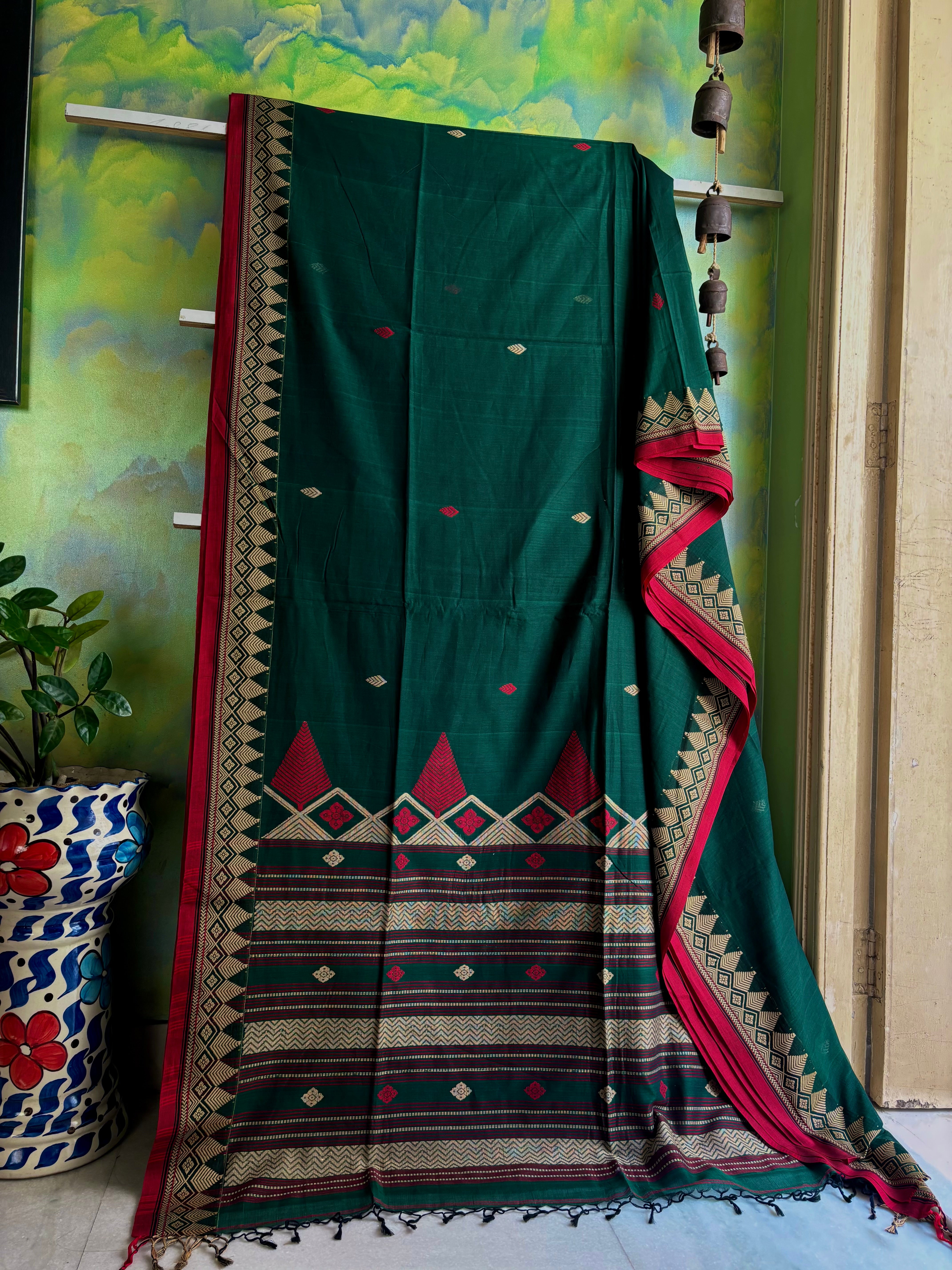 Handwoven Green Red Colour Phulia Cotton Saree