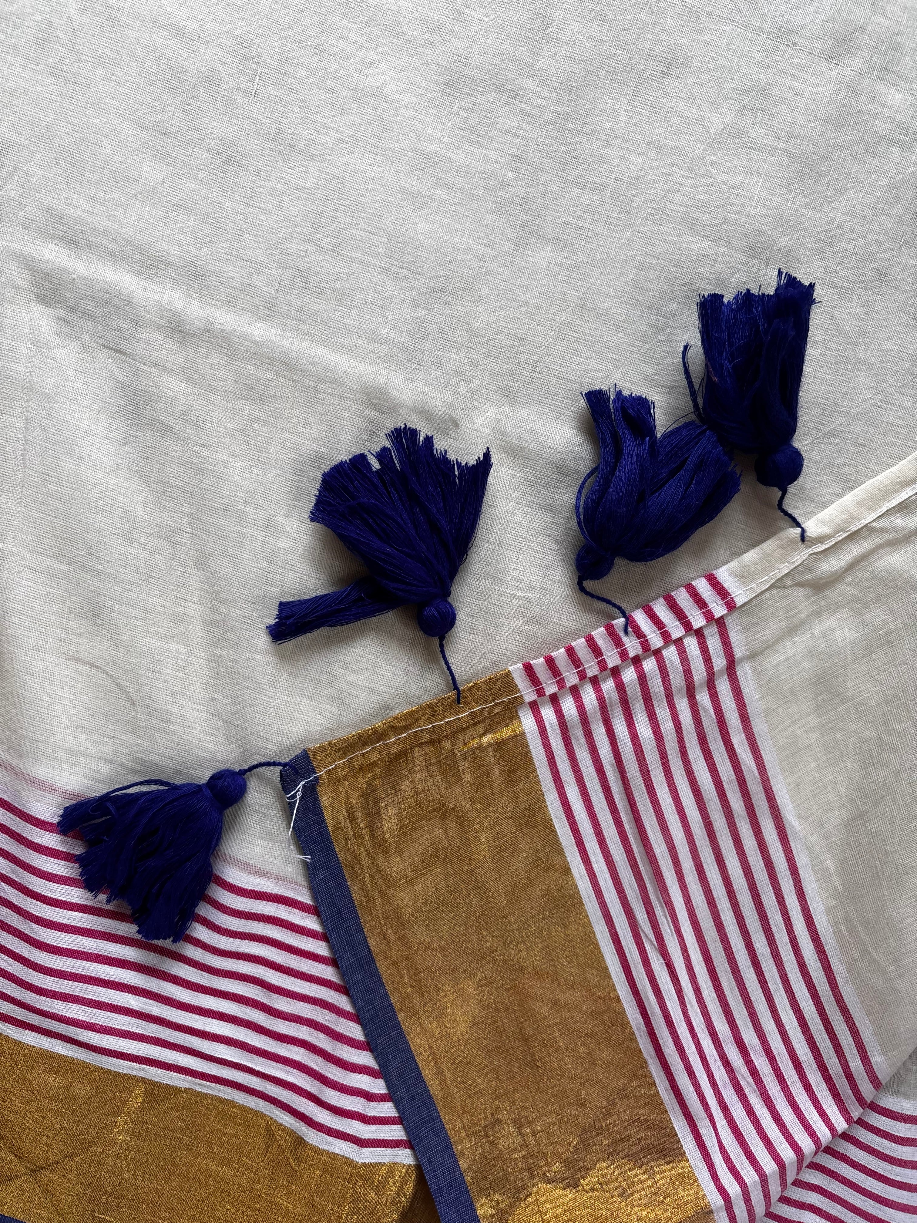 Cream Colour Blue Pink Zari Border Mul Cotton Saree