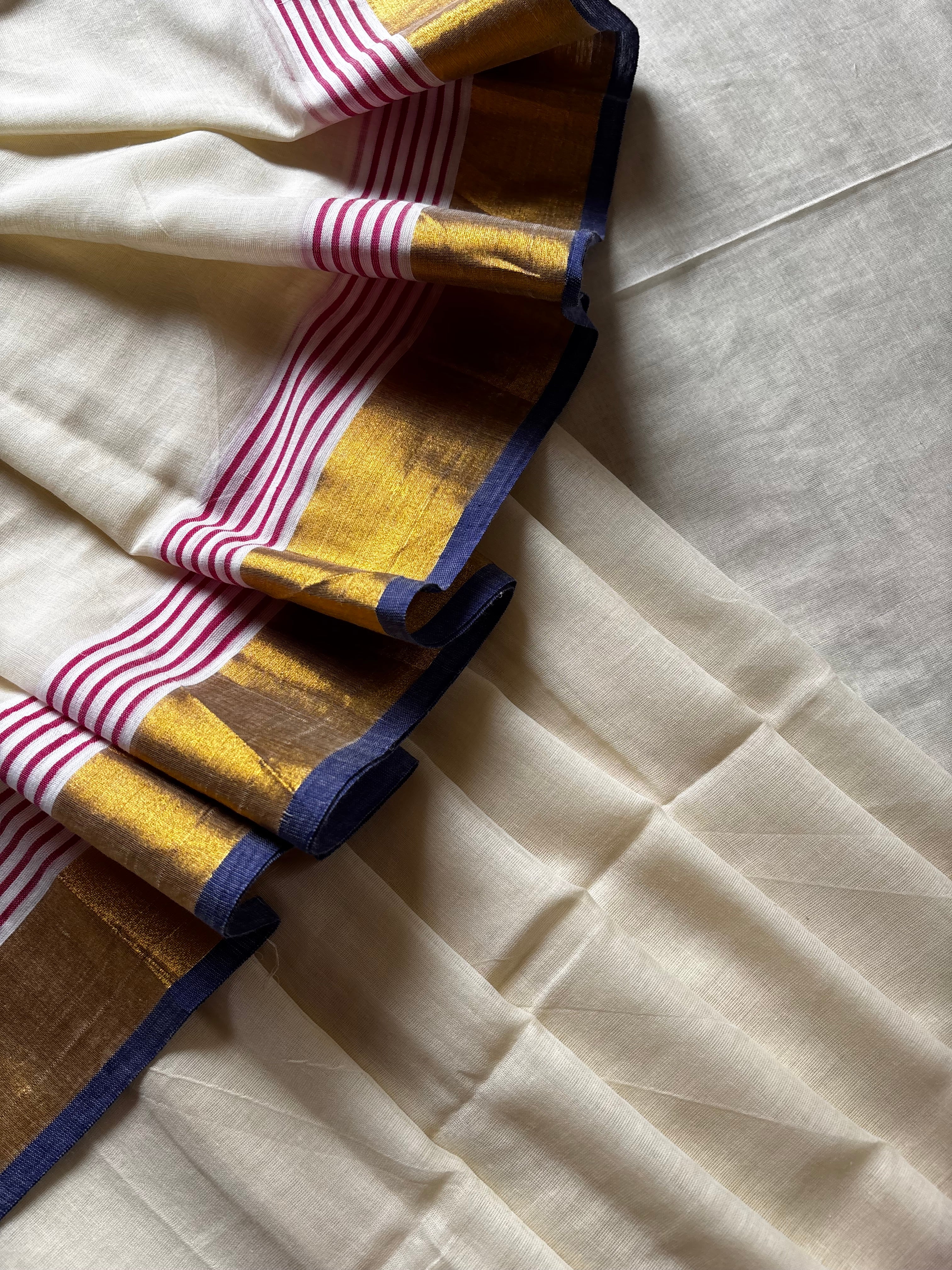 Cream Colour Blue Pink Zari Border Mul Cotton Saree