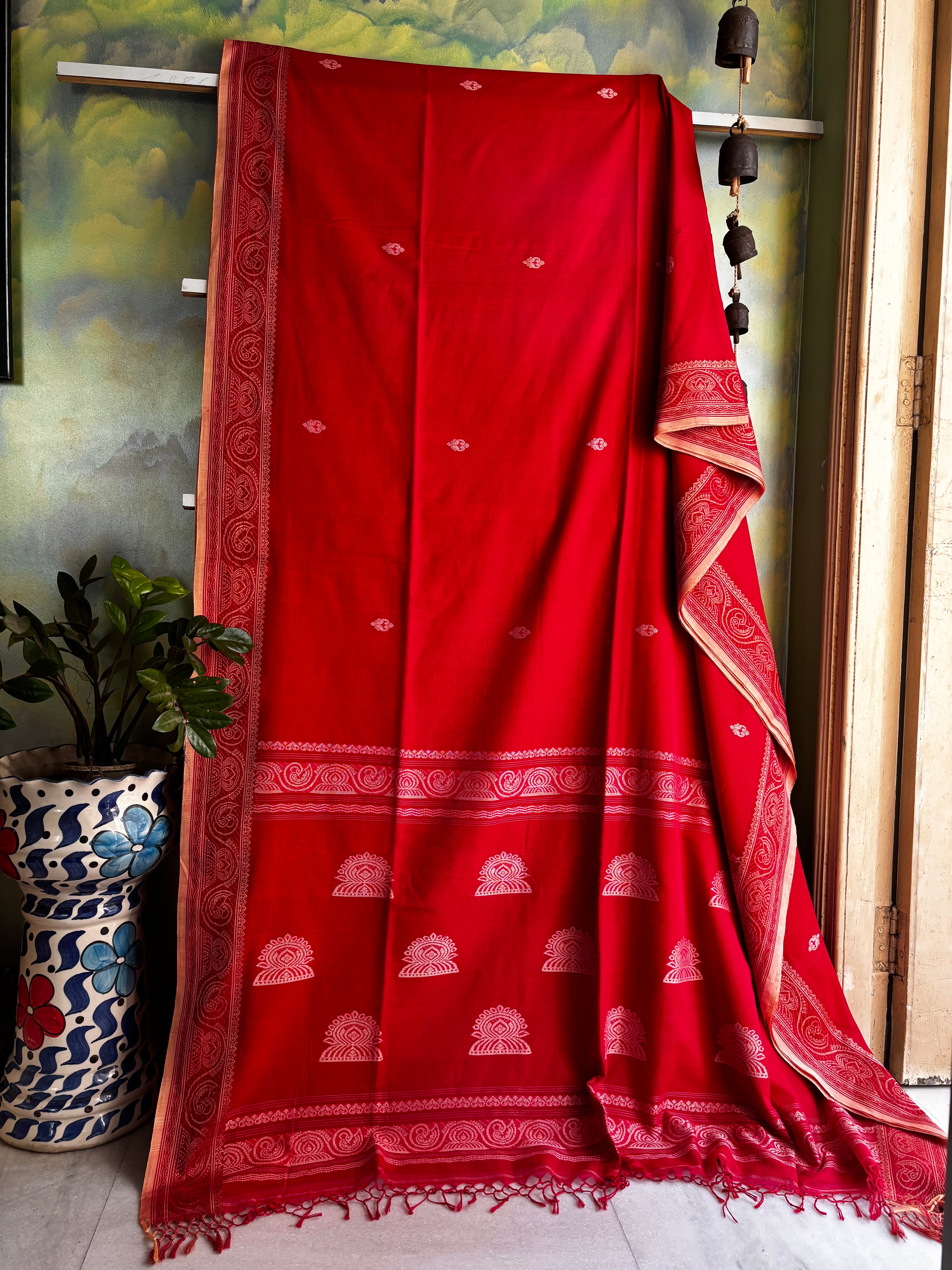 Handwoven Red Beige Phulia Cotton Saree