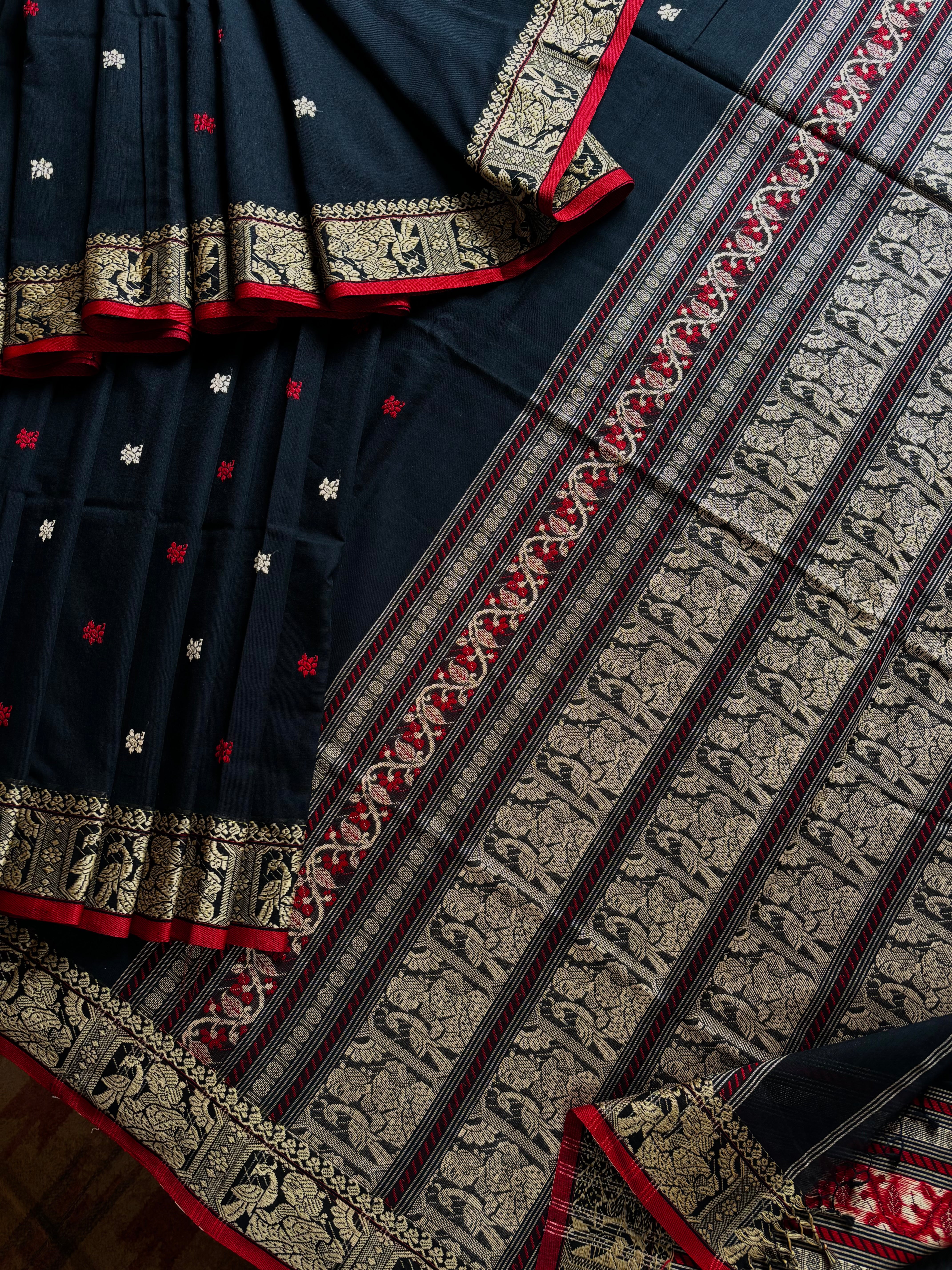 Handwoven Black Colour Cotton Baluchari Saree