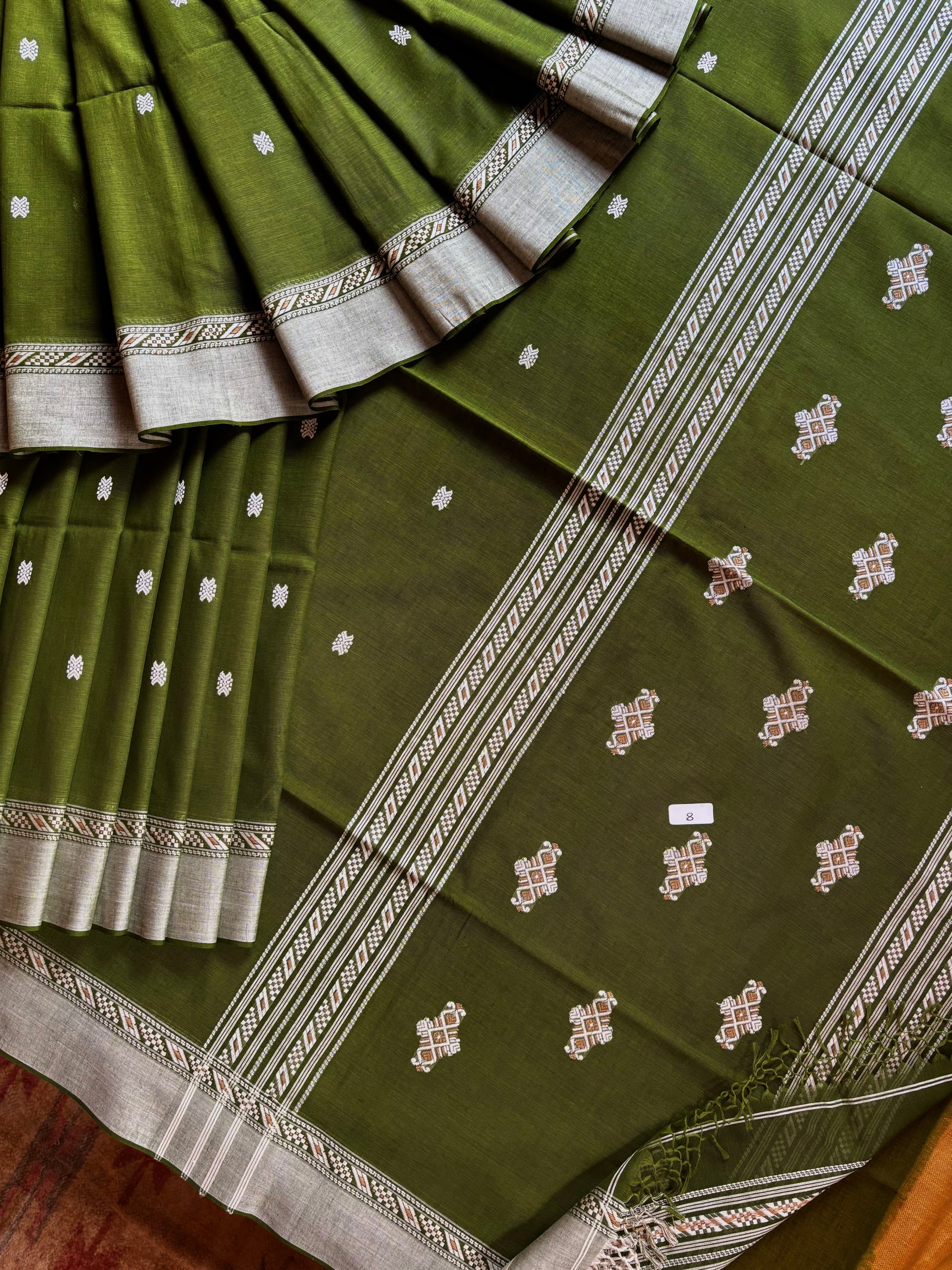 Handwoven Olive Green Phulia Cotton Saree