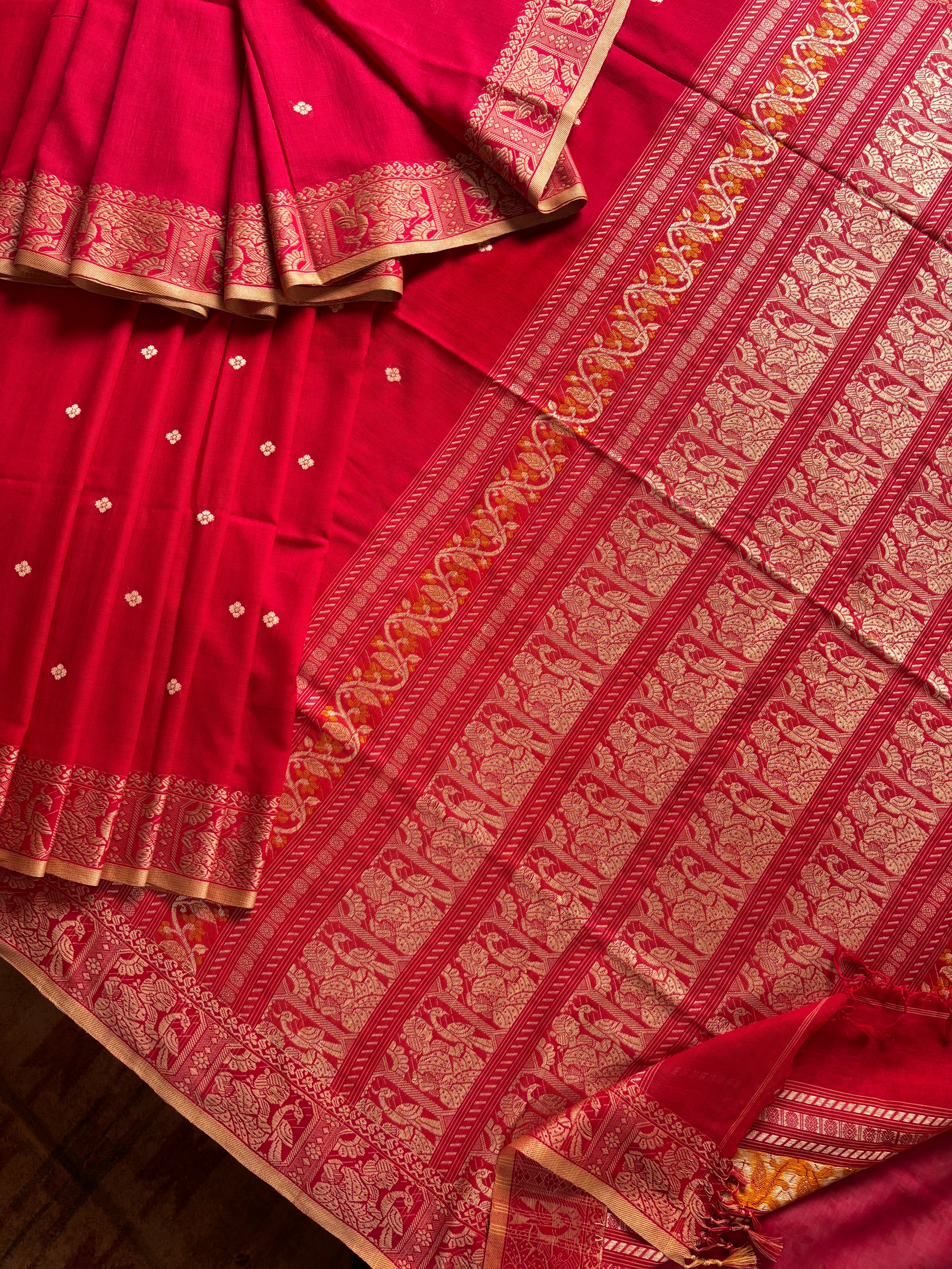 Handwoven Red Colour Cotton Baluchari Saree