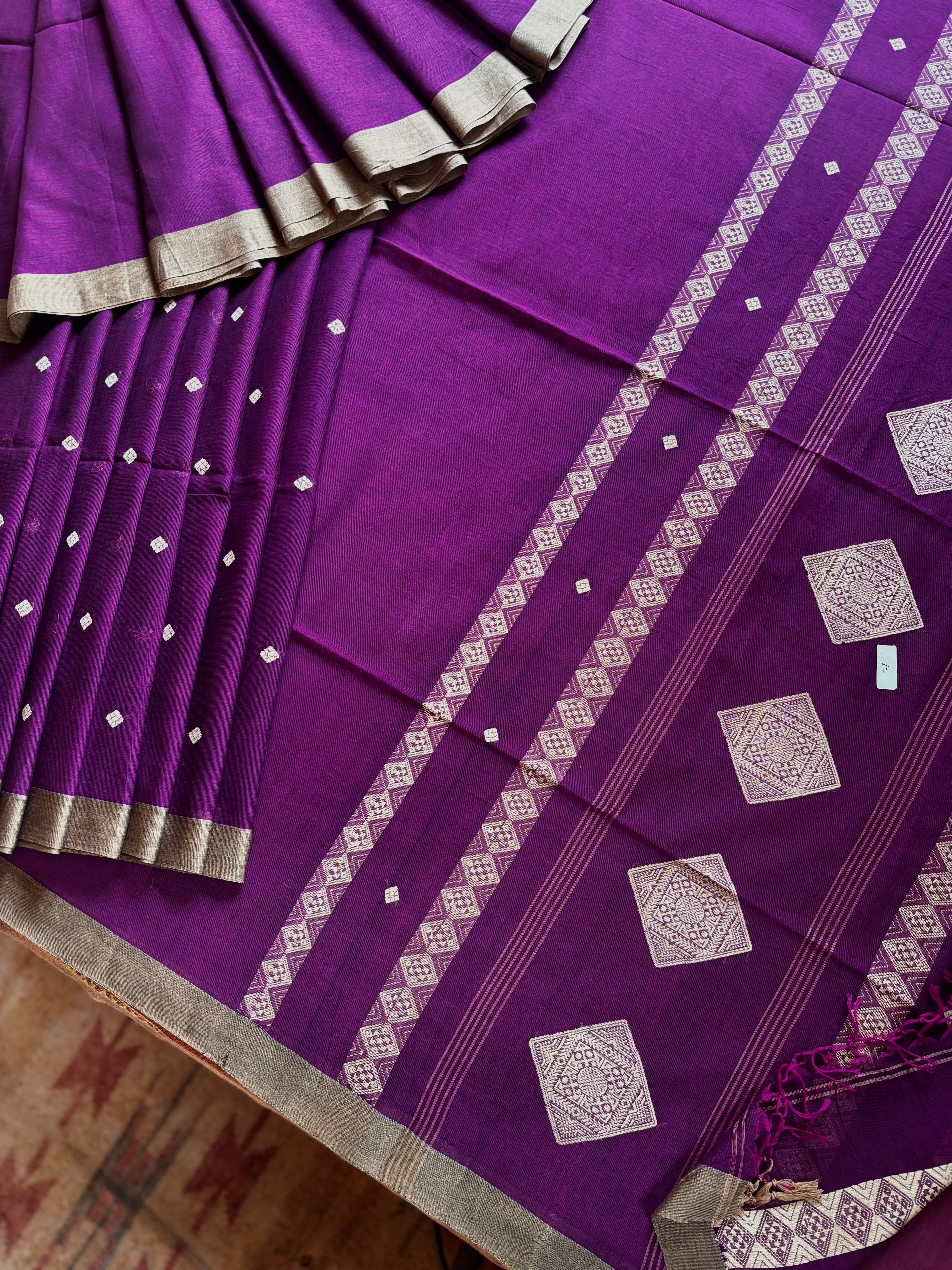 Handwoven Brinjal Colour Phulia Cotton Saree