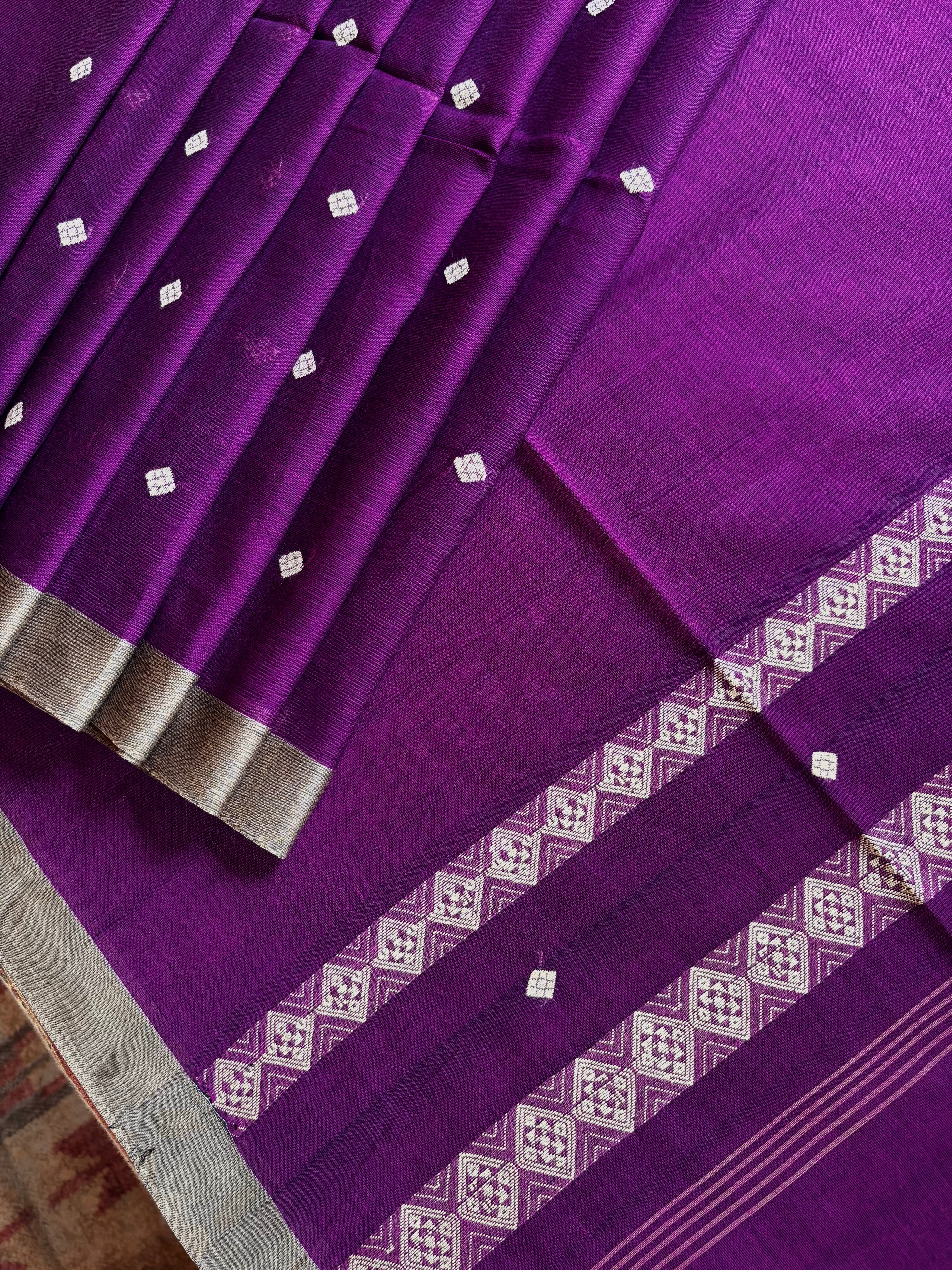 Handwoven Brinjal Colour Phulia Cotton Saree
