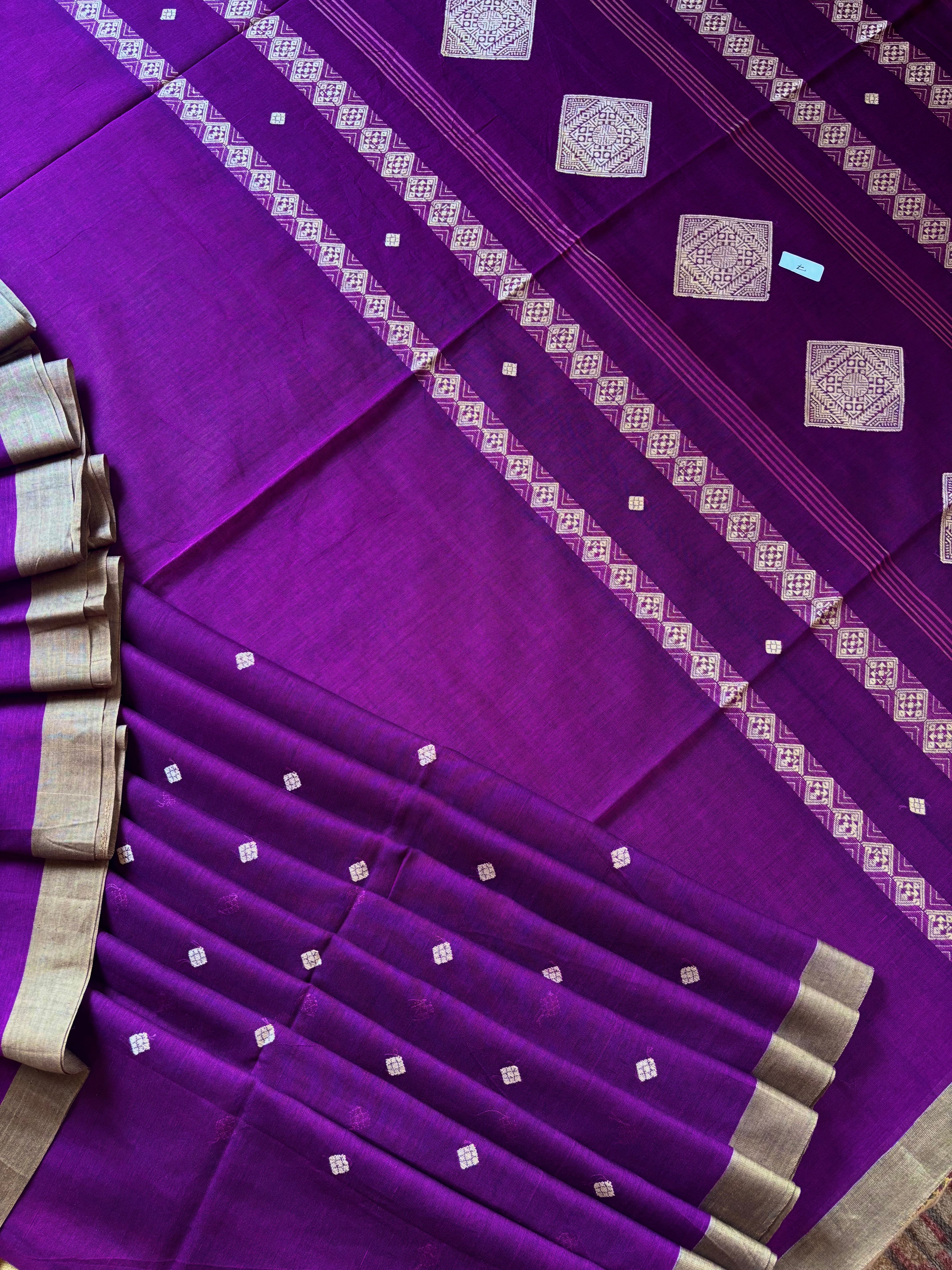 Handwoven Brinjal Colour Phulia Cotton Saree