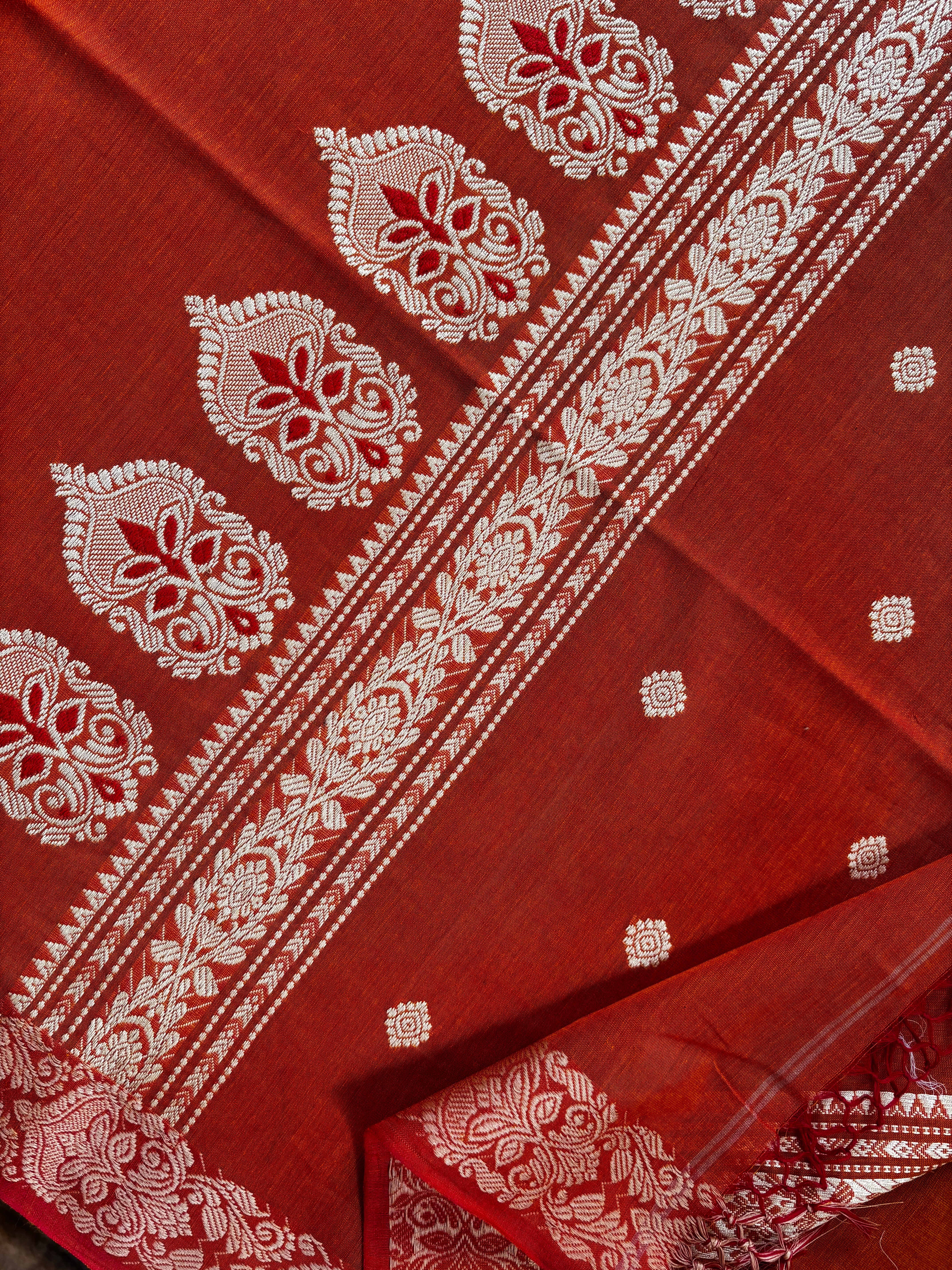Handwoven Orange Colour Phulia Cotton Saree