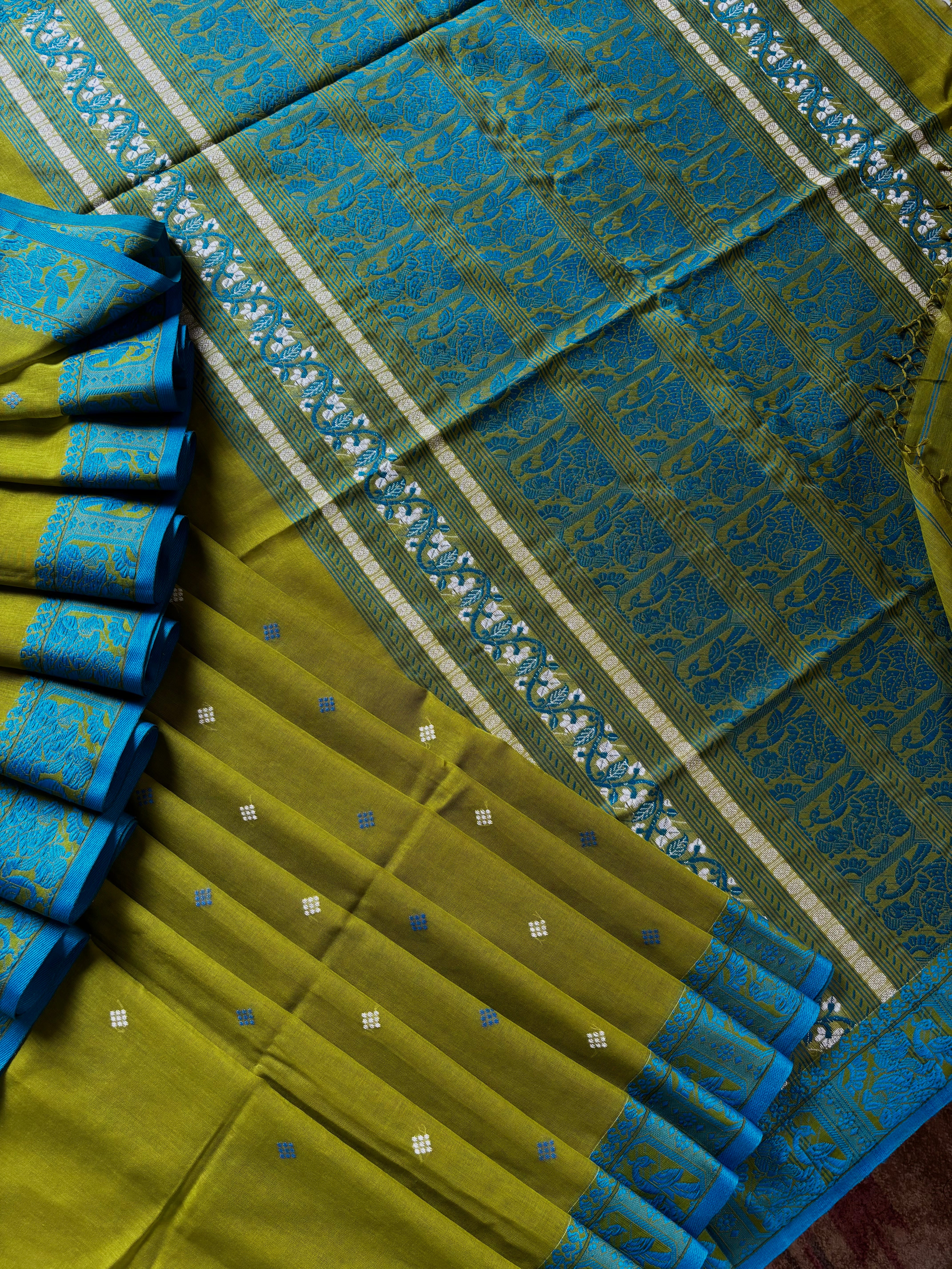 Handwoven Lime Green Colour Cotton Baluchari Saree