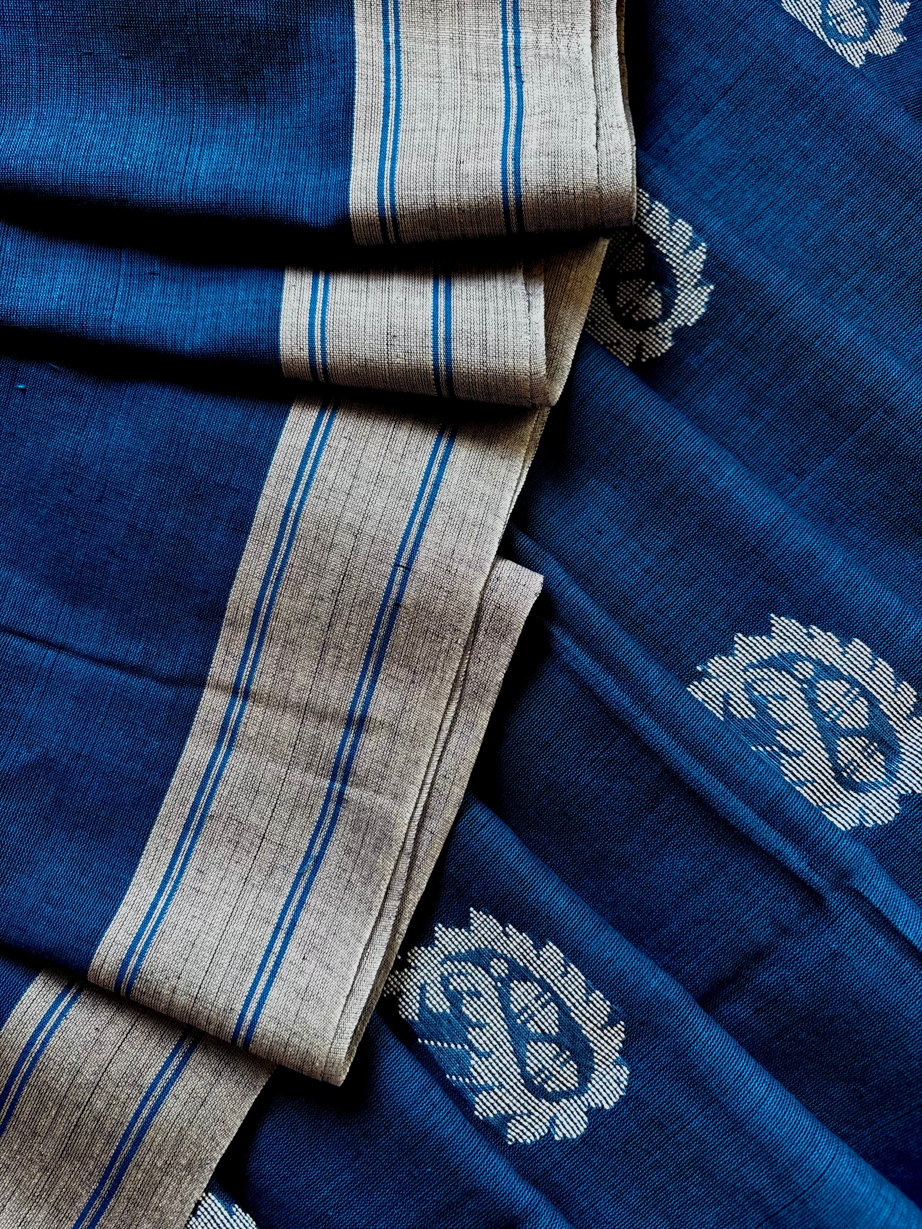Handwoven Blue White Pure Cotton Jamdani Saree