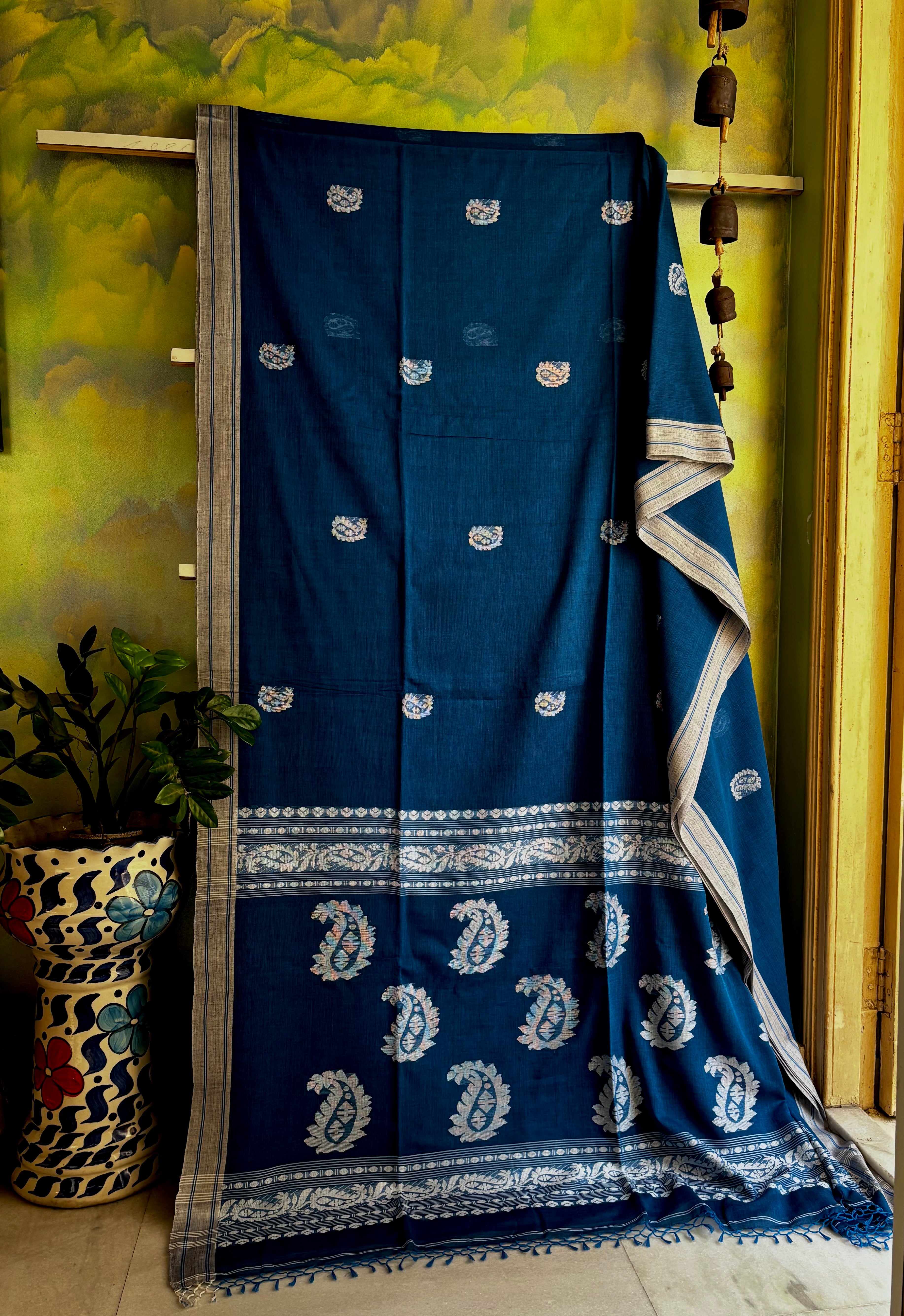 Handwoven Blue White Pure Cotton Jamdani Saree